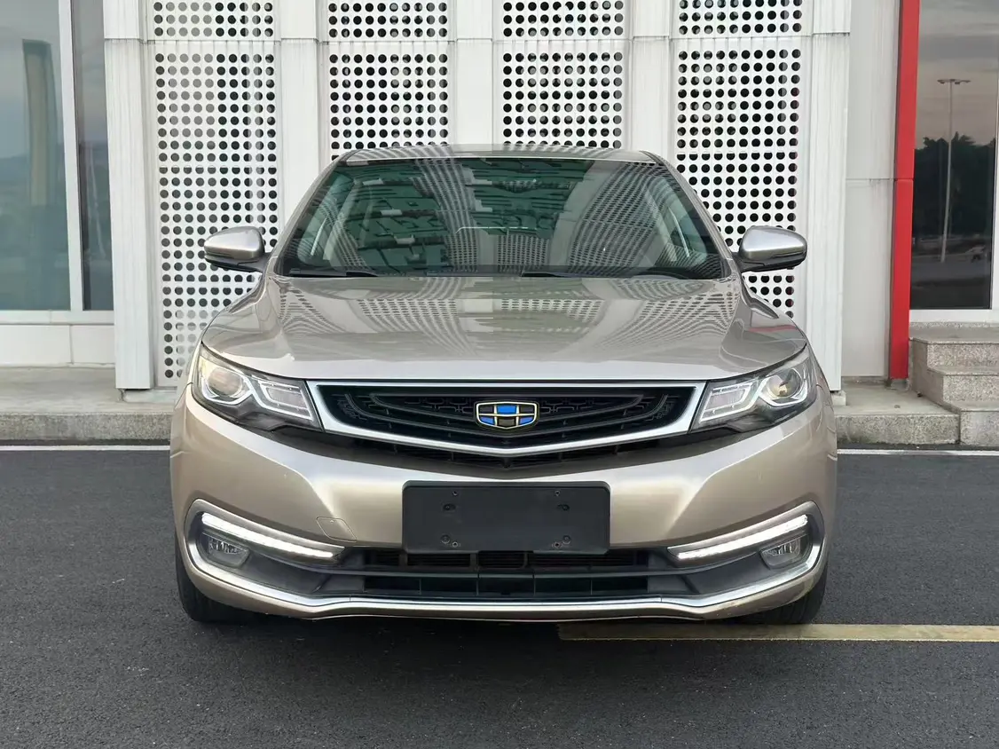 Geely Emgrand GL  из Китая