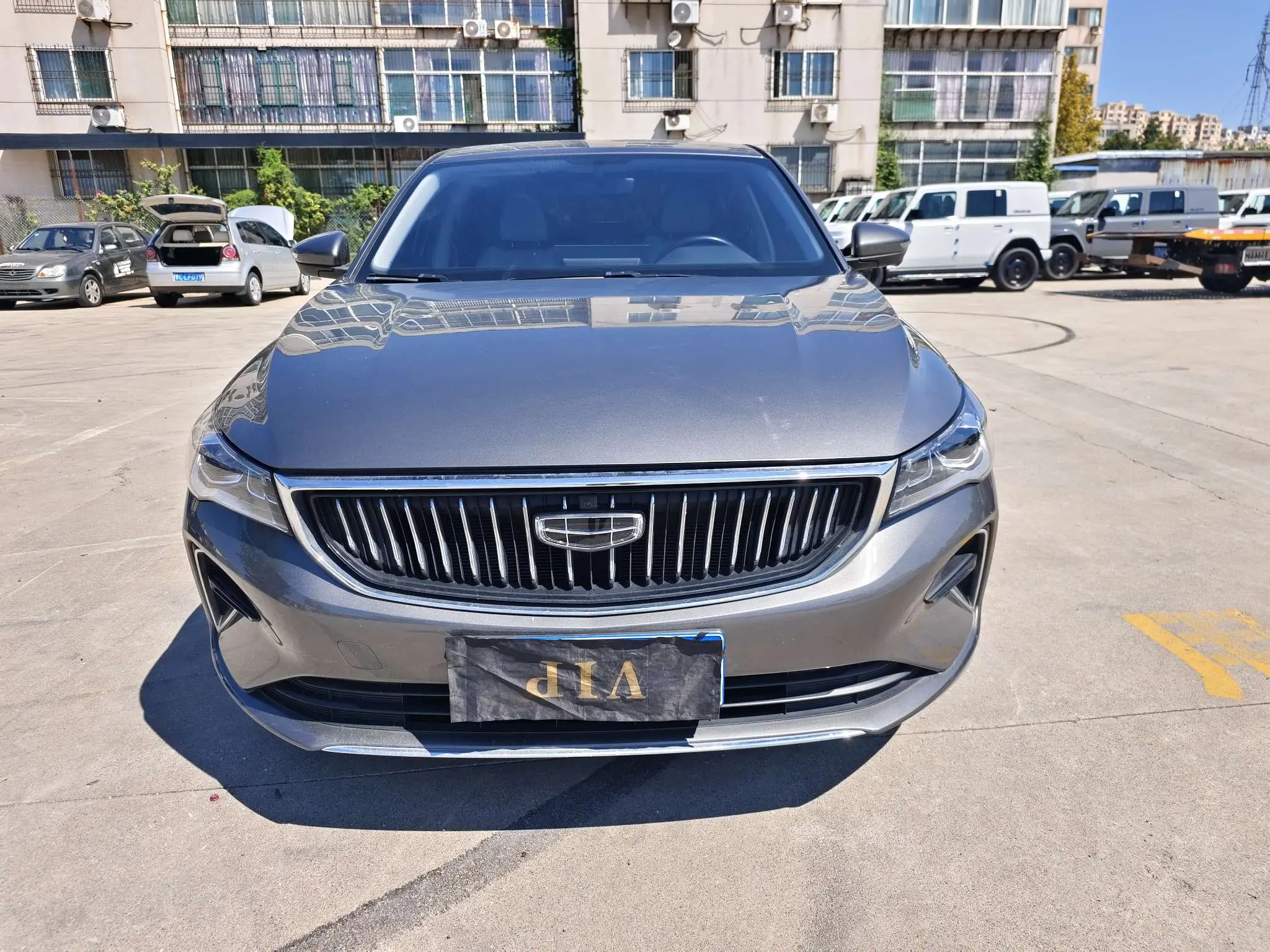Geely Emgrand  из Китая