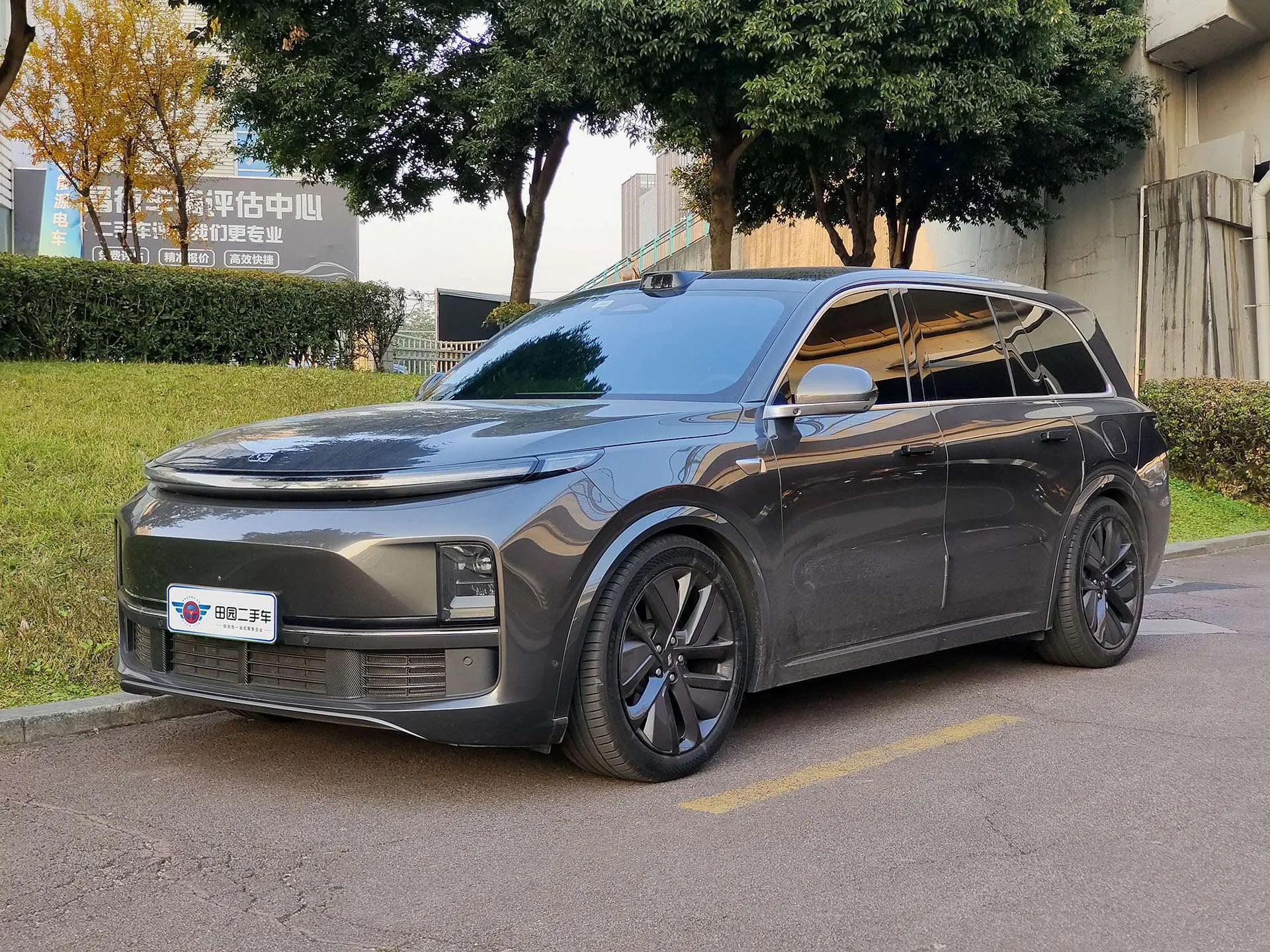 Li L9 (Ideal L9)  из Китая