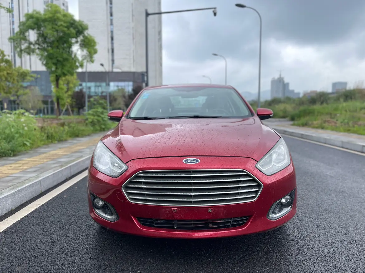 Ford Forrest  из Китая