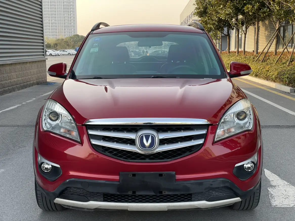 Changan CS35  из Китая