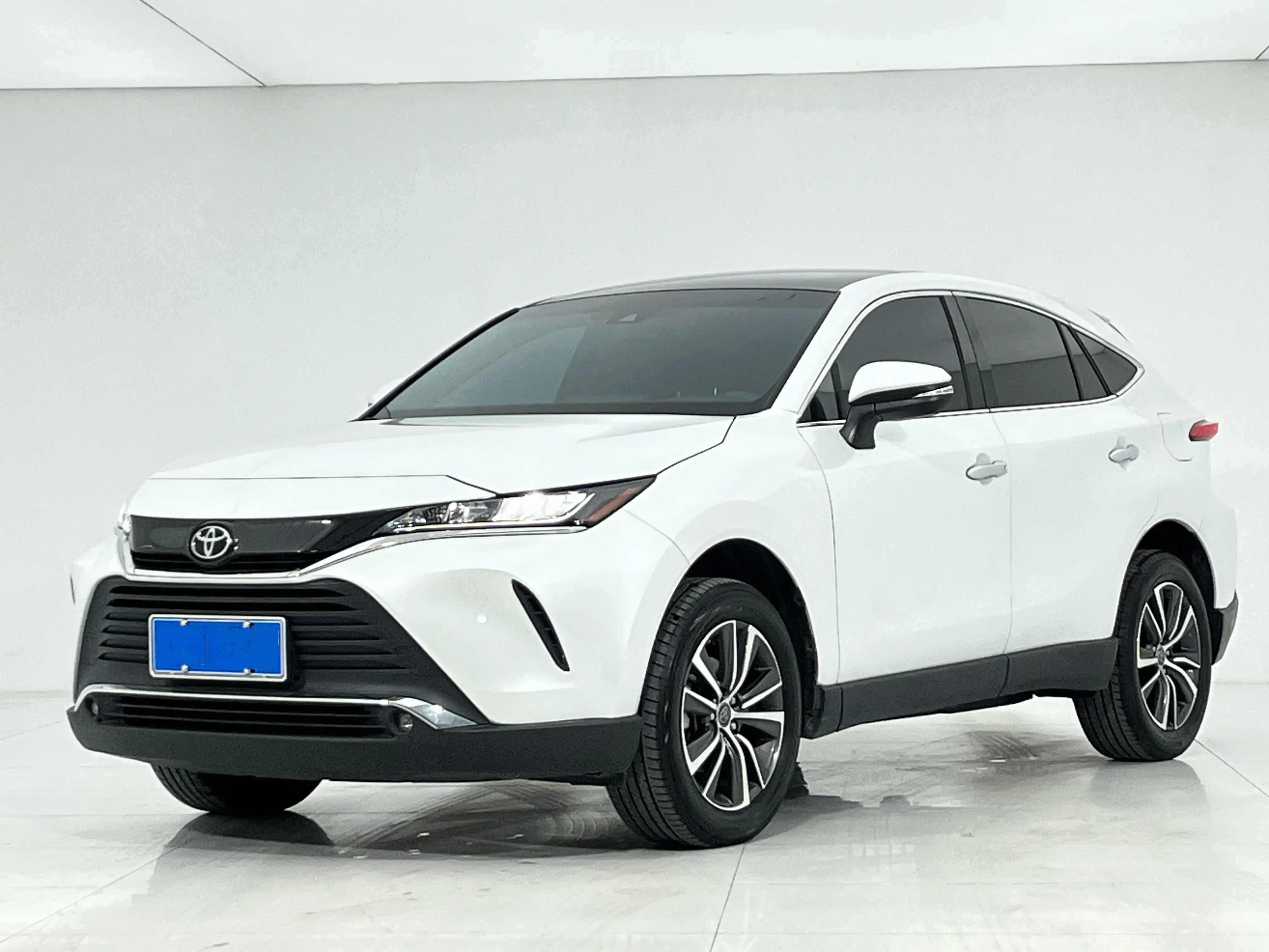 Toyota Harrier  из Китая