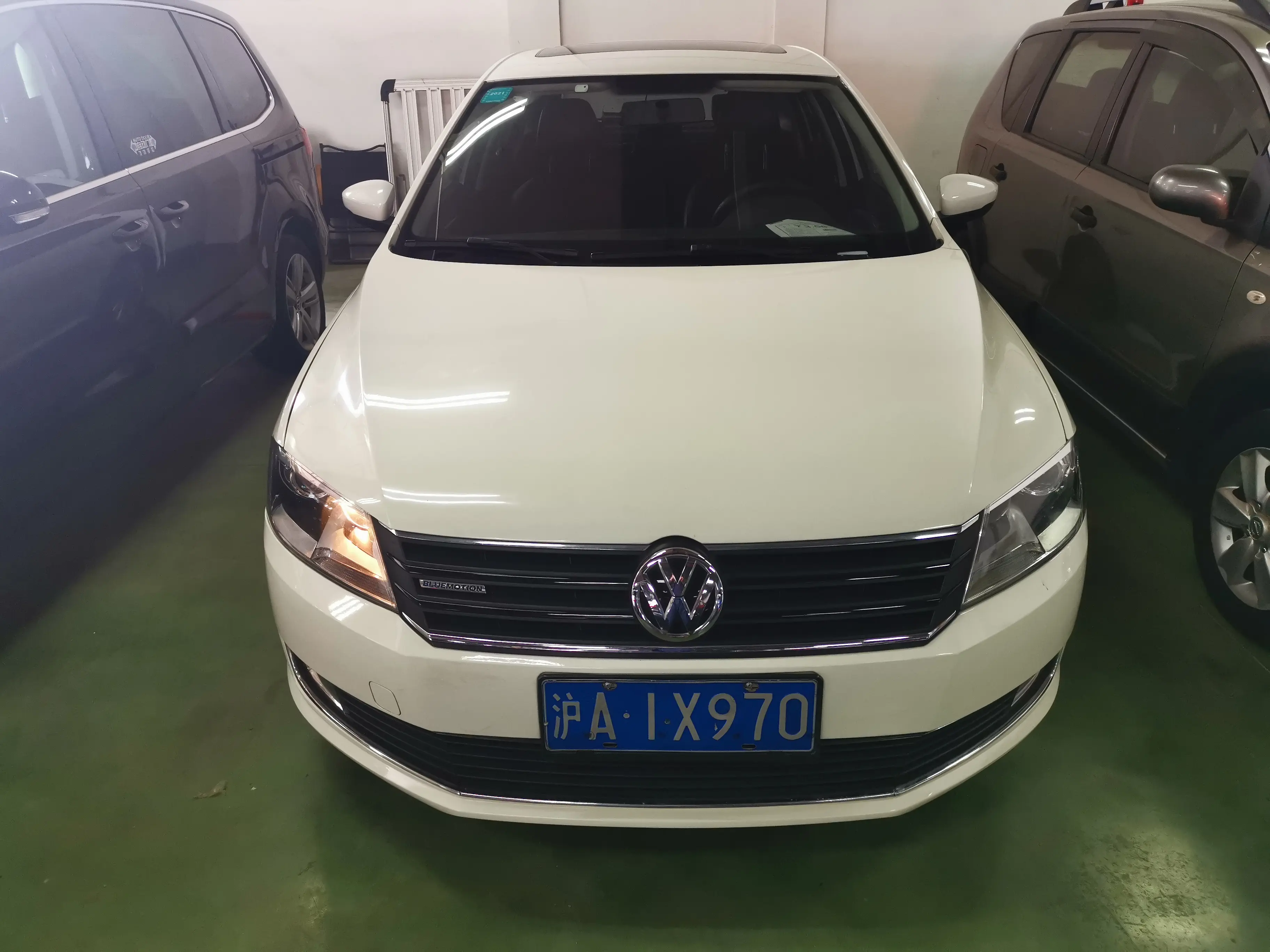 Volkswagen Langxing  из Китая