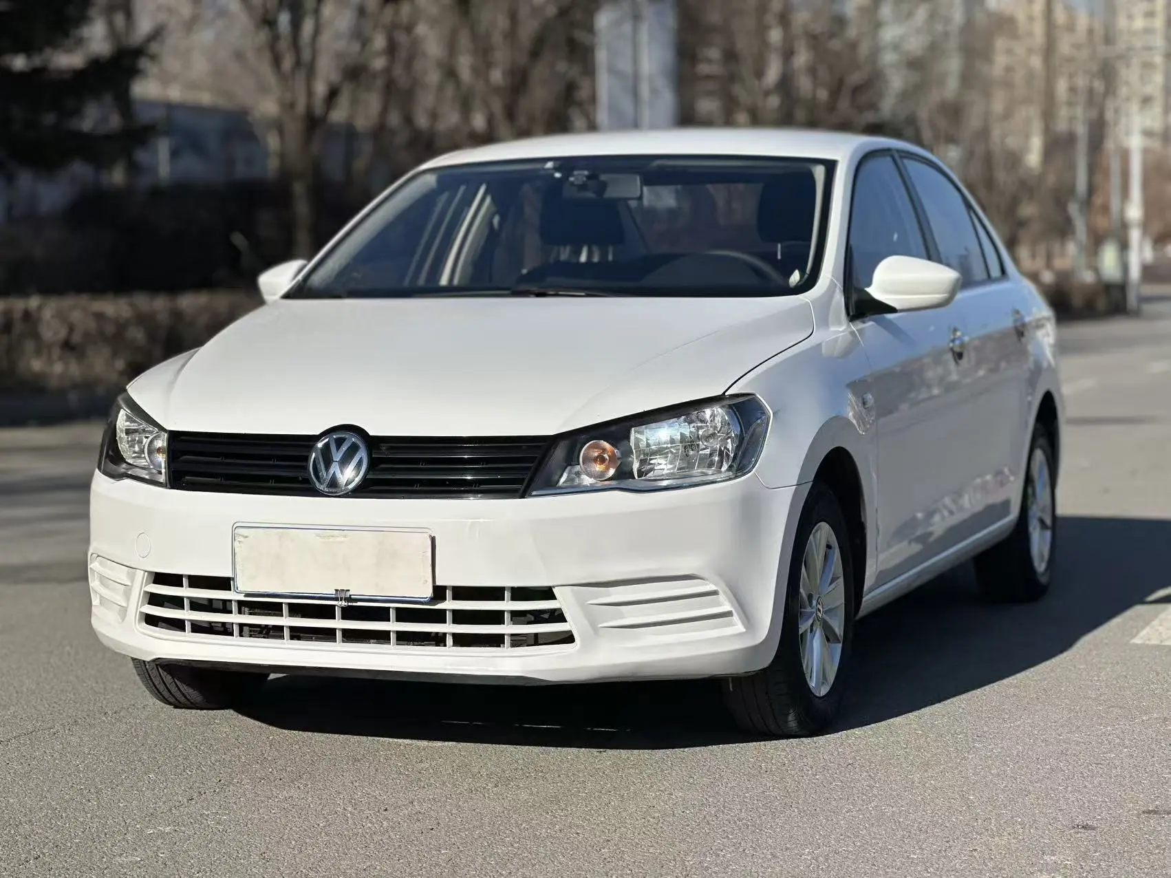 Volkswagen Jetta  из Китая
