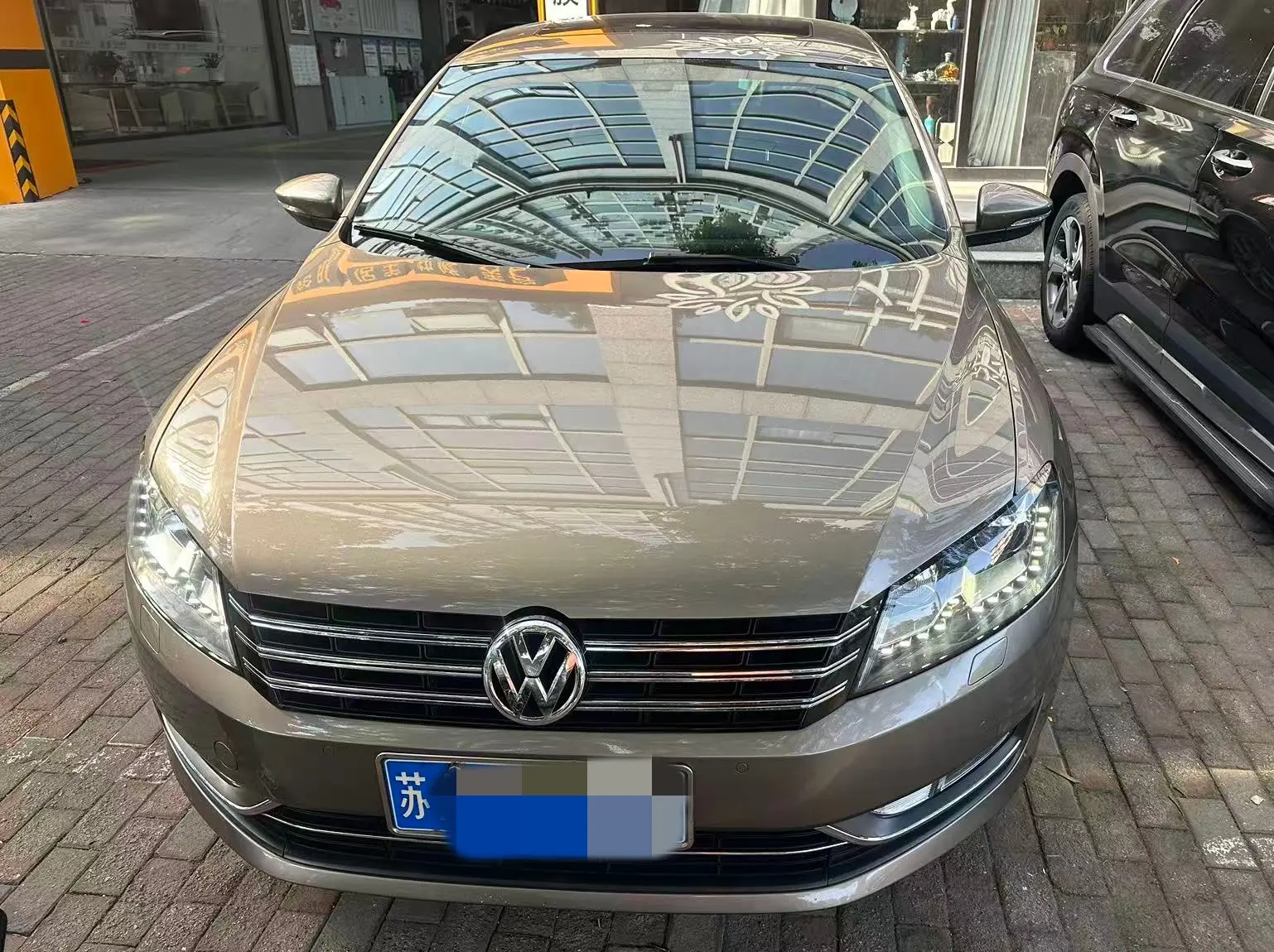 Volkswagen Passat  из Китая