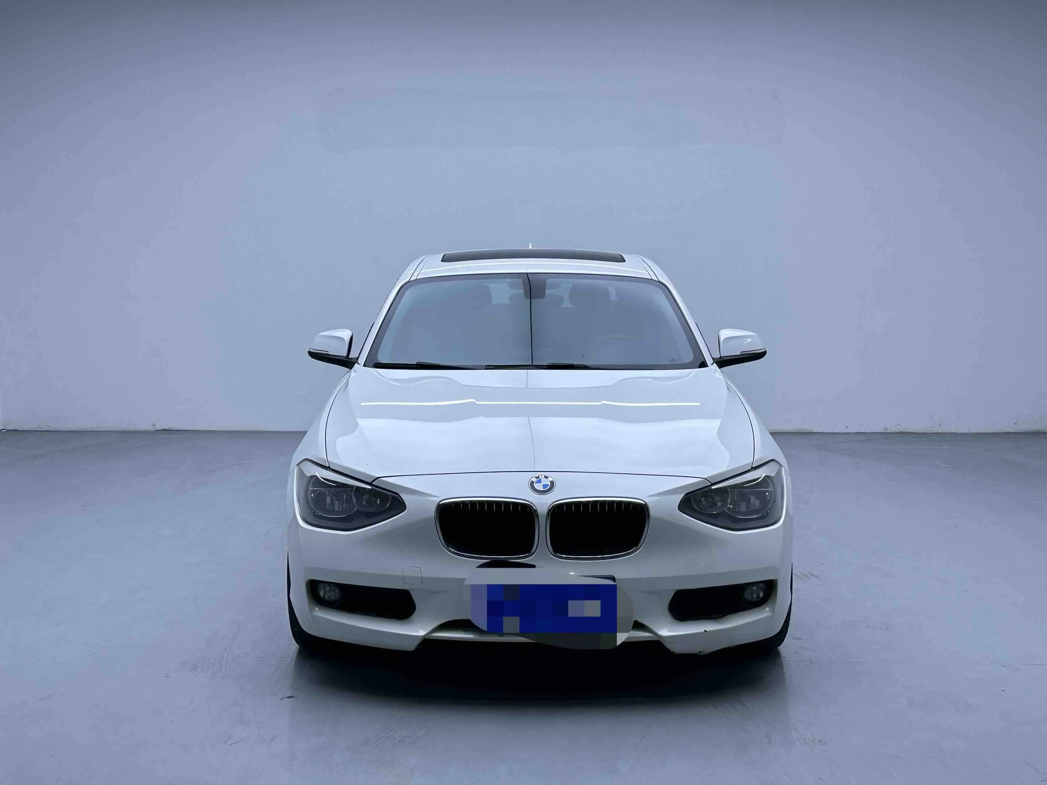 BMW 1 Series (imported)  из Китая