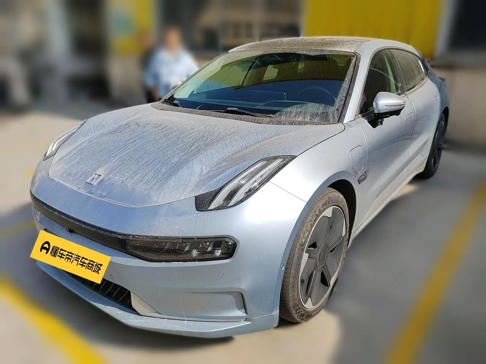 ZEEKR 001  из Китая