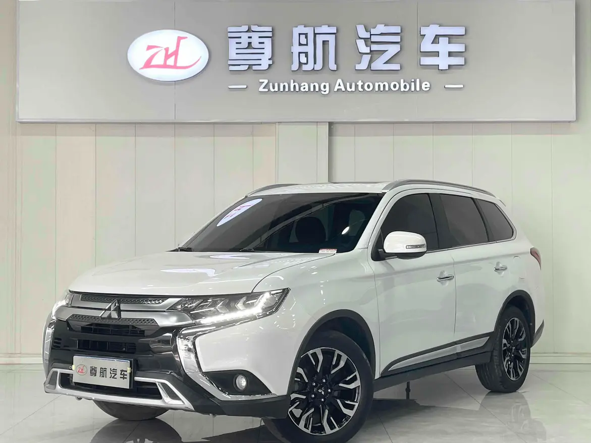 Mitsubishi Outlander  из Китая