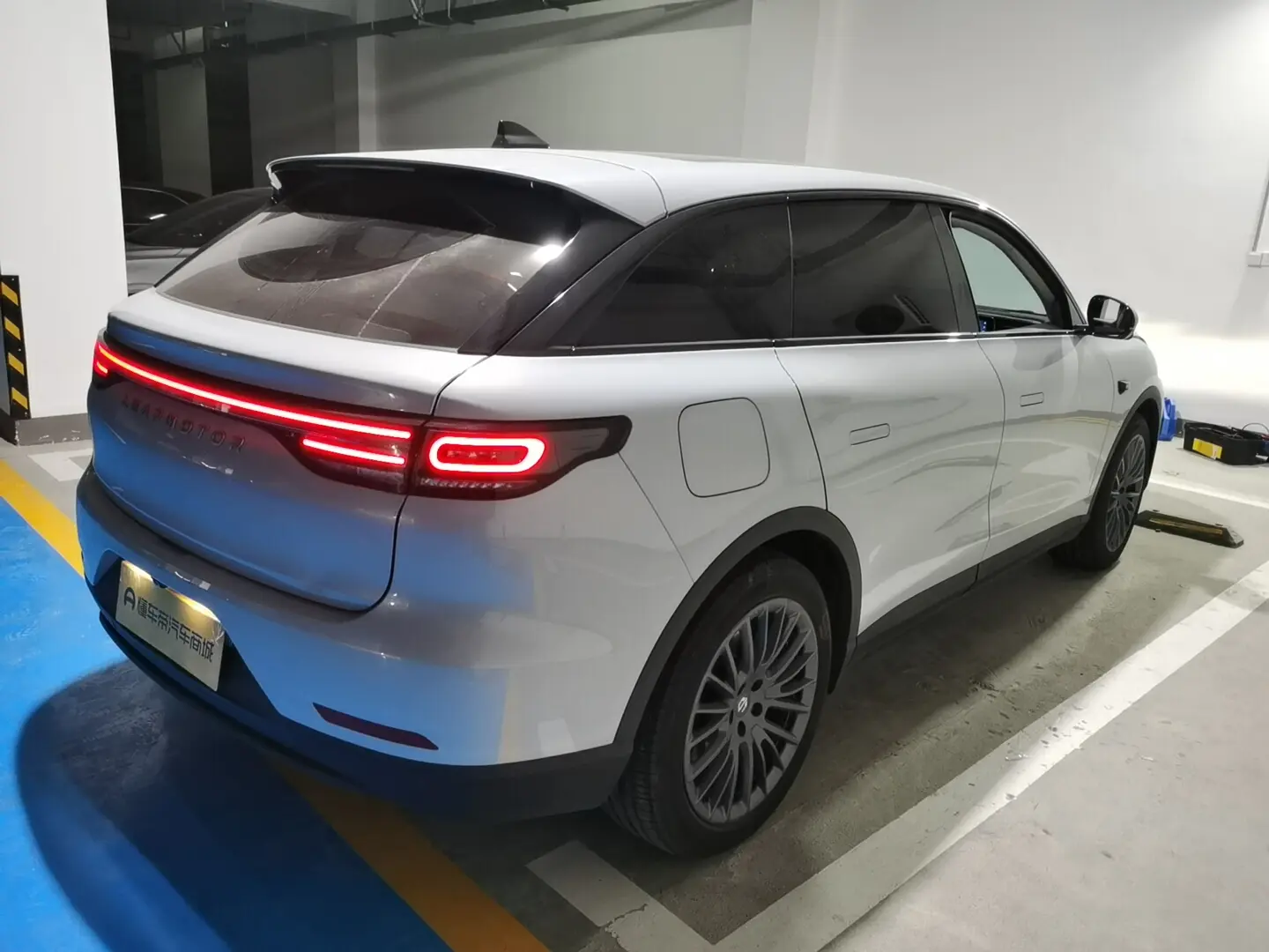 Leapmotor Zero running C11  из Китая