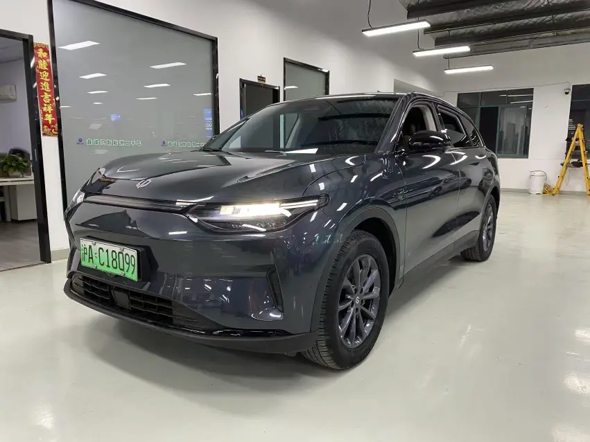 Leapmotor Zero running C11  из Китая