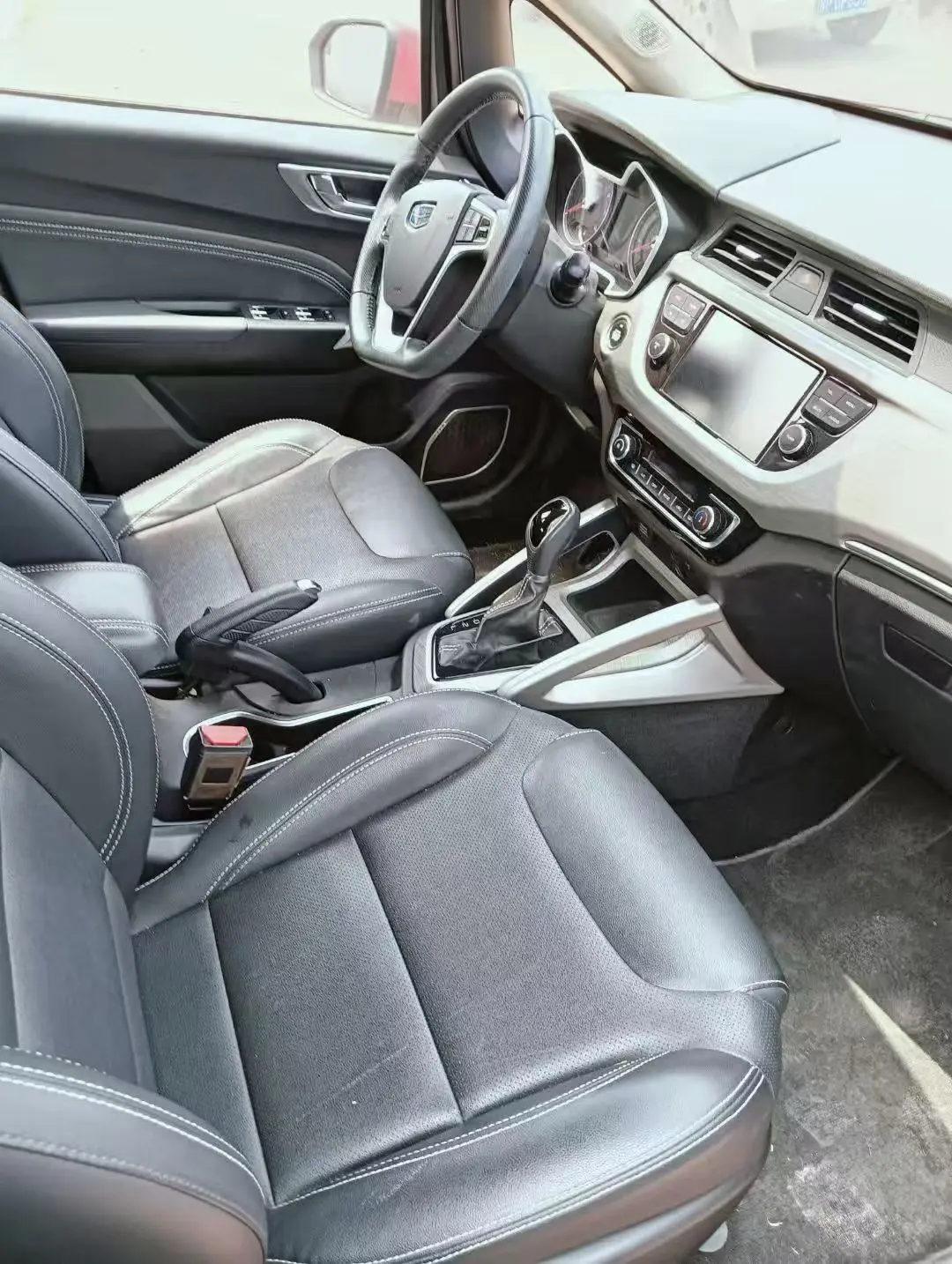 Geely Vision X3  из Китая