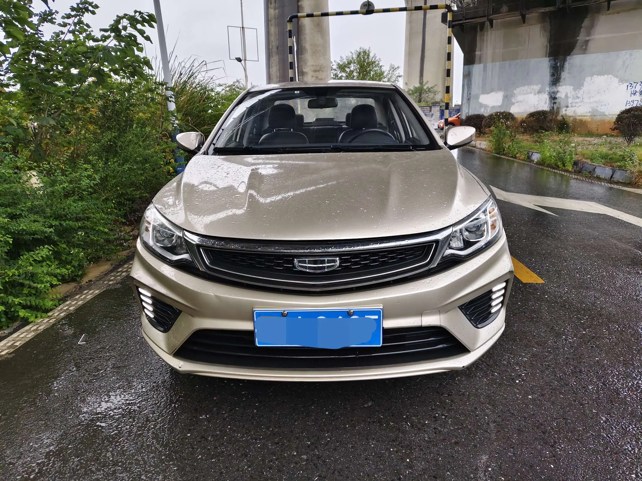 Geely Vision  из Китая