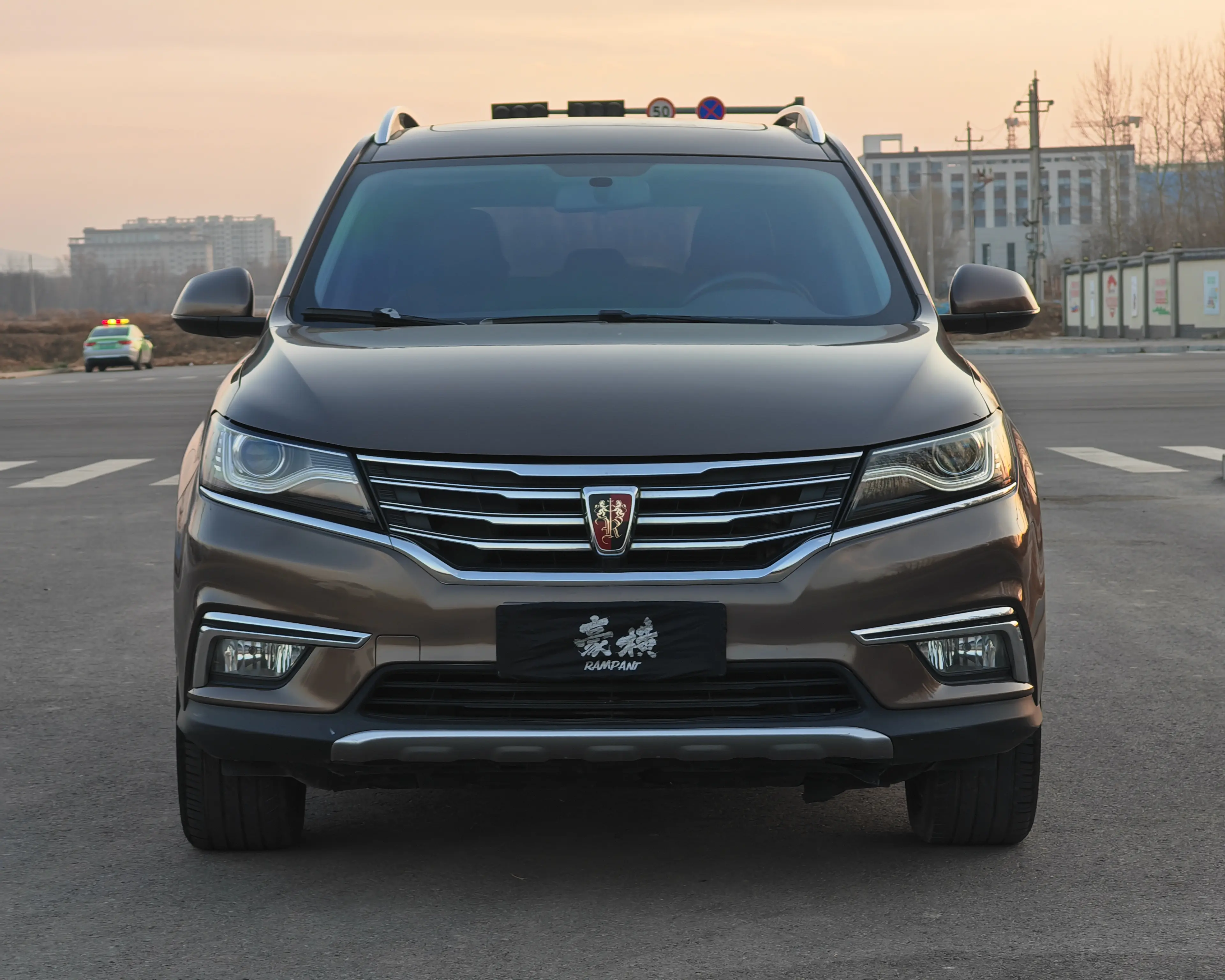 Roewe RX5  из Китая