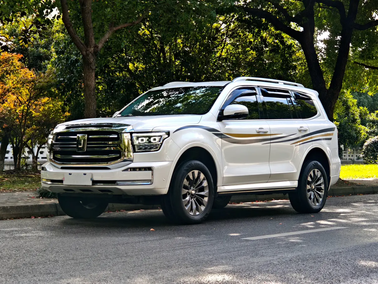 Tank 500  из Китая