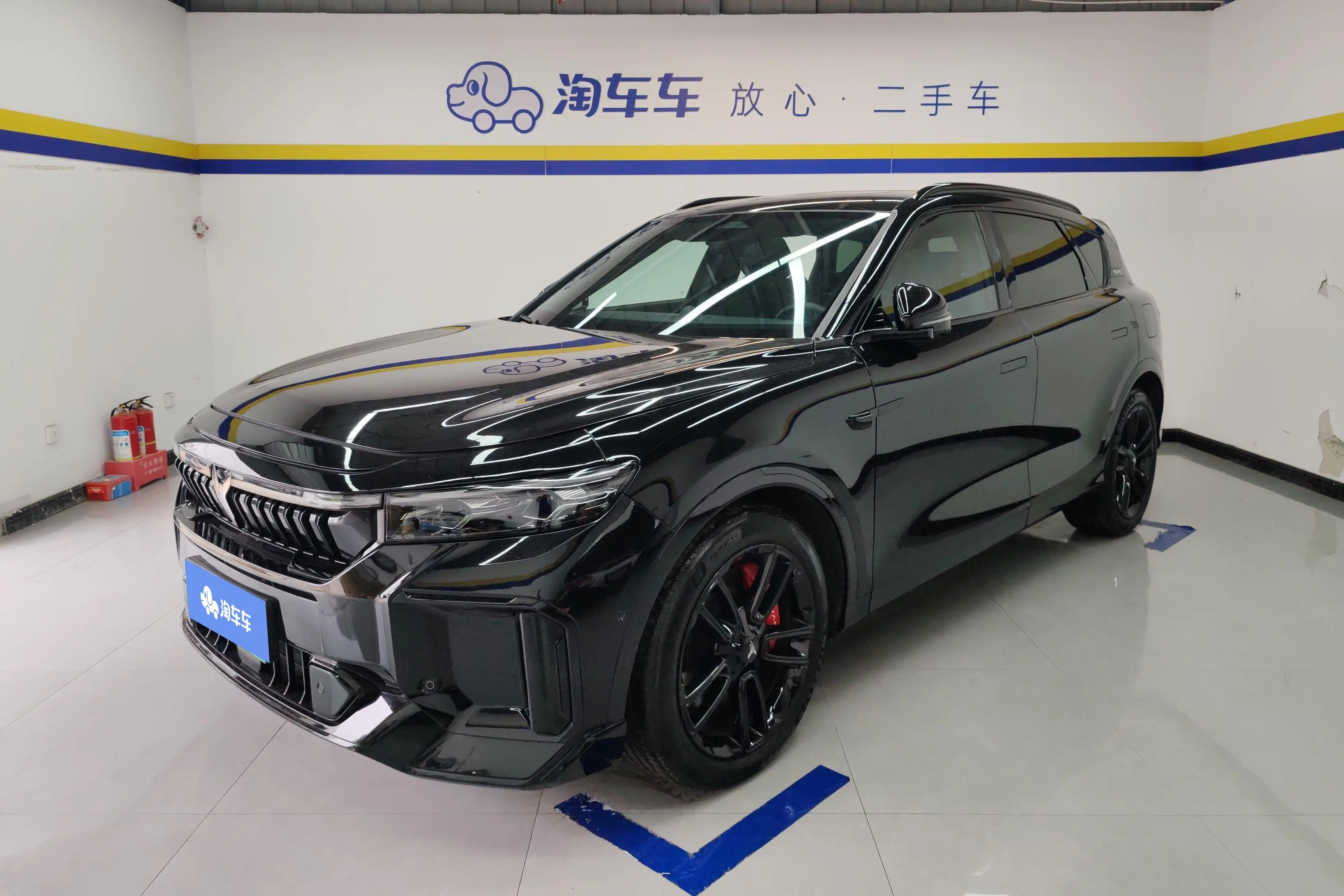 Voyah Lantu FREE  из Китая