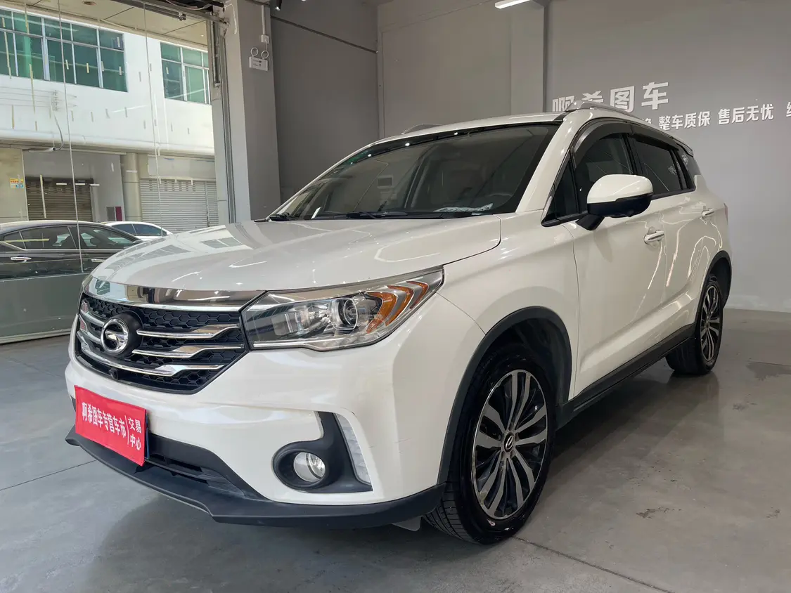 GAC Trumpchi GS4  из Китая