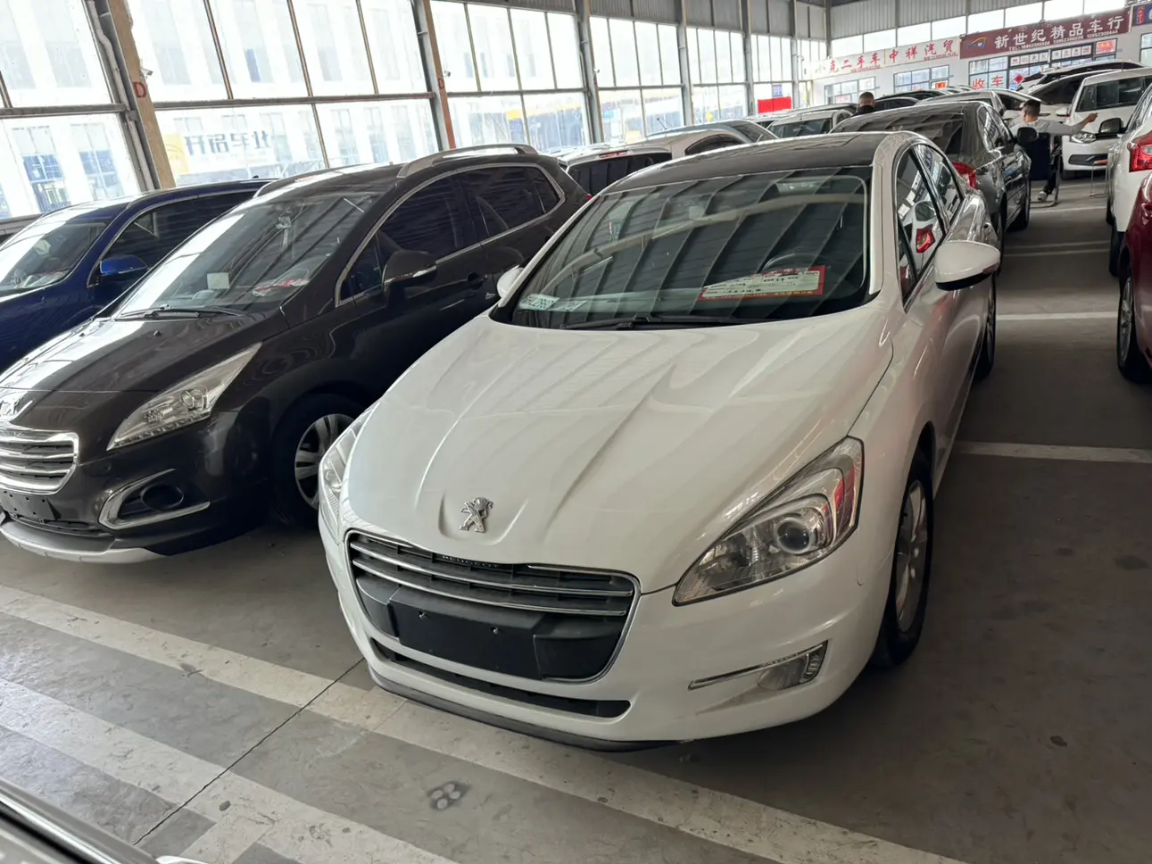 Peugeot 508  из Китая