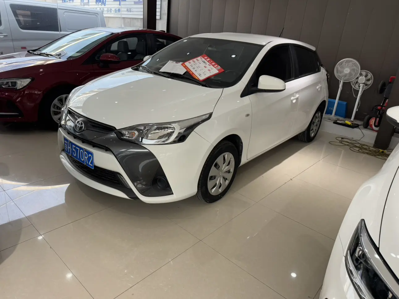 Toyota Yaris L  из Китая