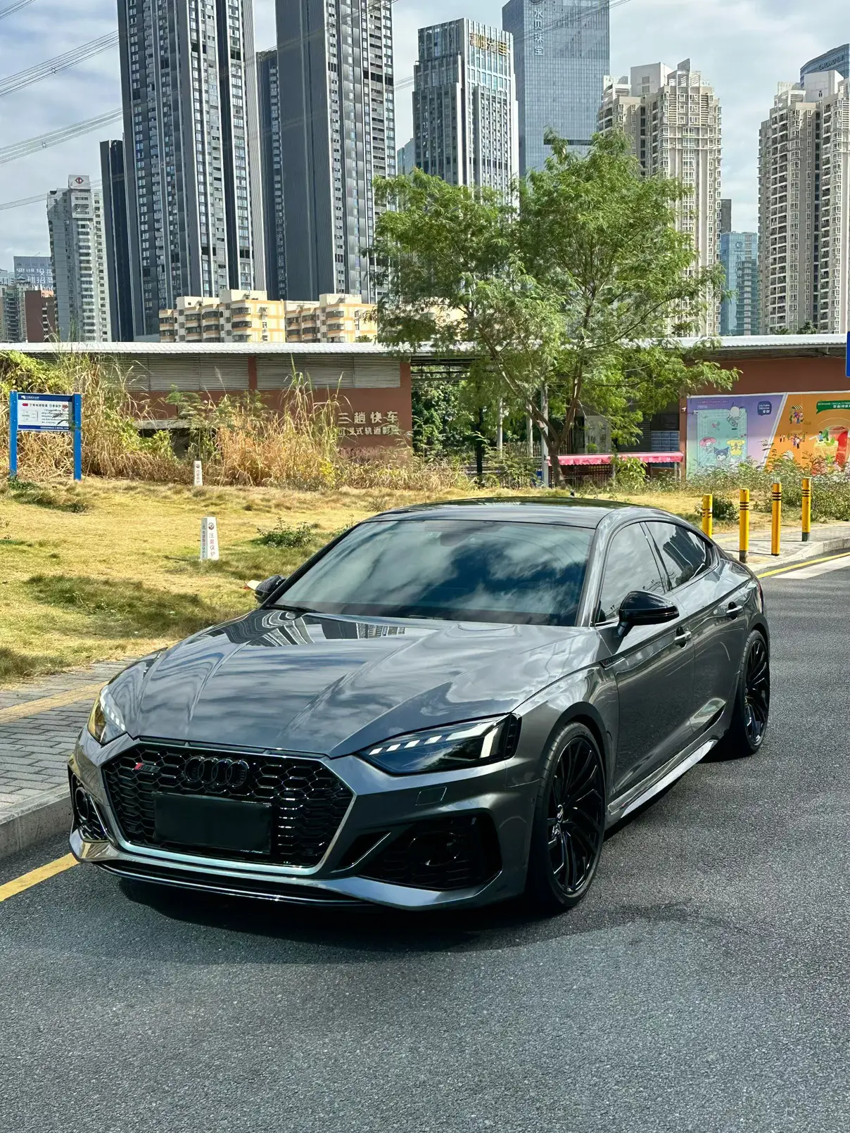 Audi RS 5  из Китая