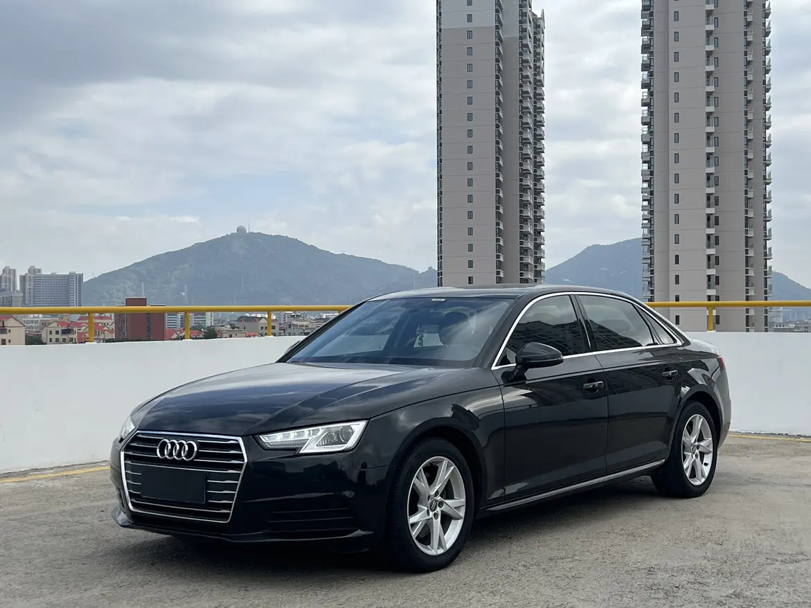 Audi A4L  из Китая