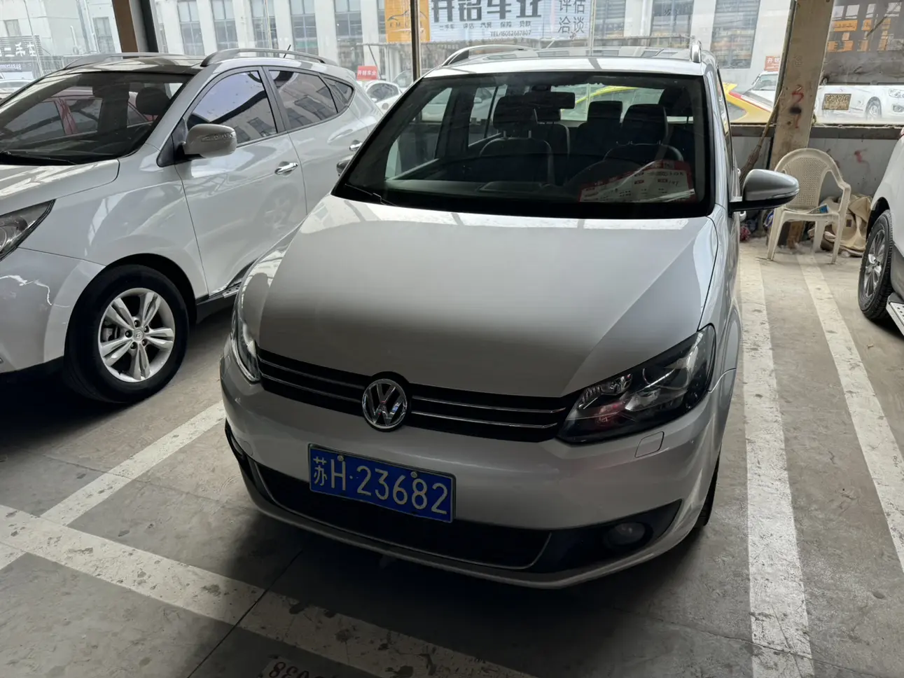 Volkswagen Touran  из Китая