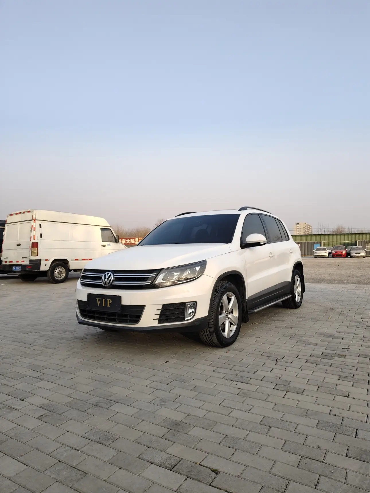 Volkswagen Tiguan  из Китая