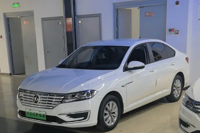 Volkswagen Lavida pure electric  из Китая