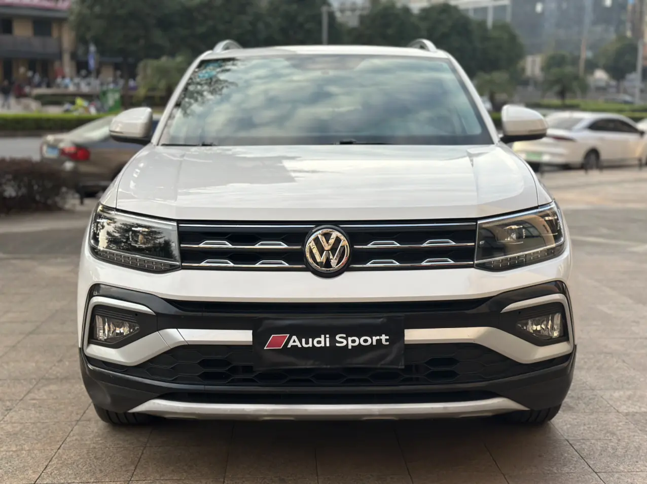 Volkswagen Tu Kai  из Китая