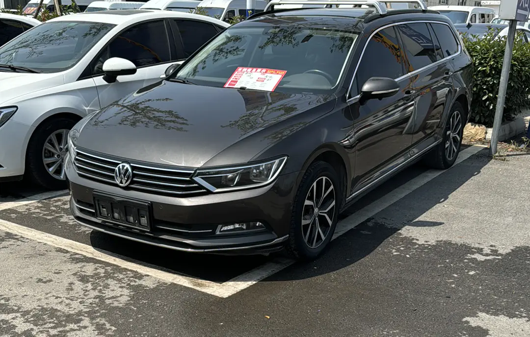 Volkswagen Wei Lan  из Китая