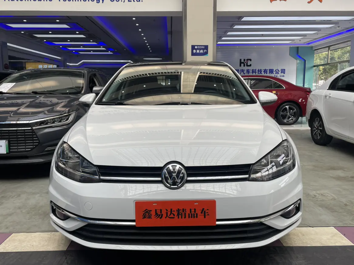 Volkswagen Golf  из Китая