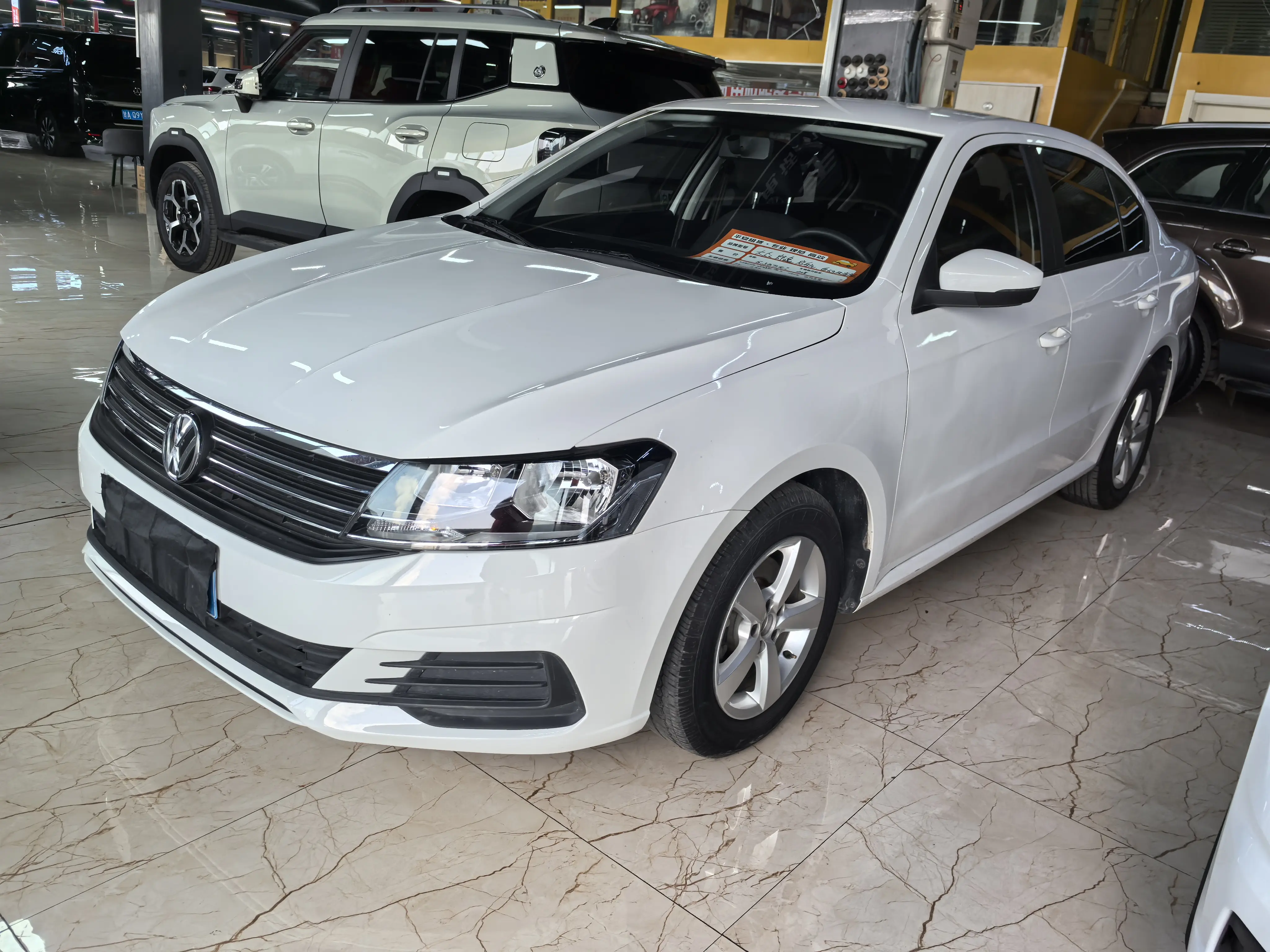 Volkswagen Lavida  из Китая