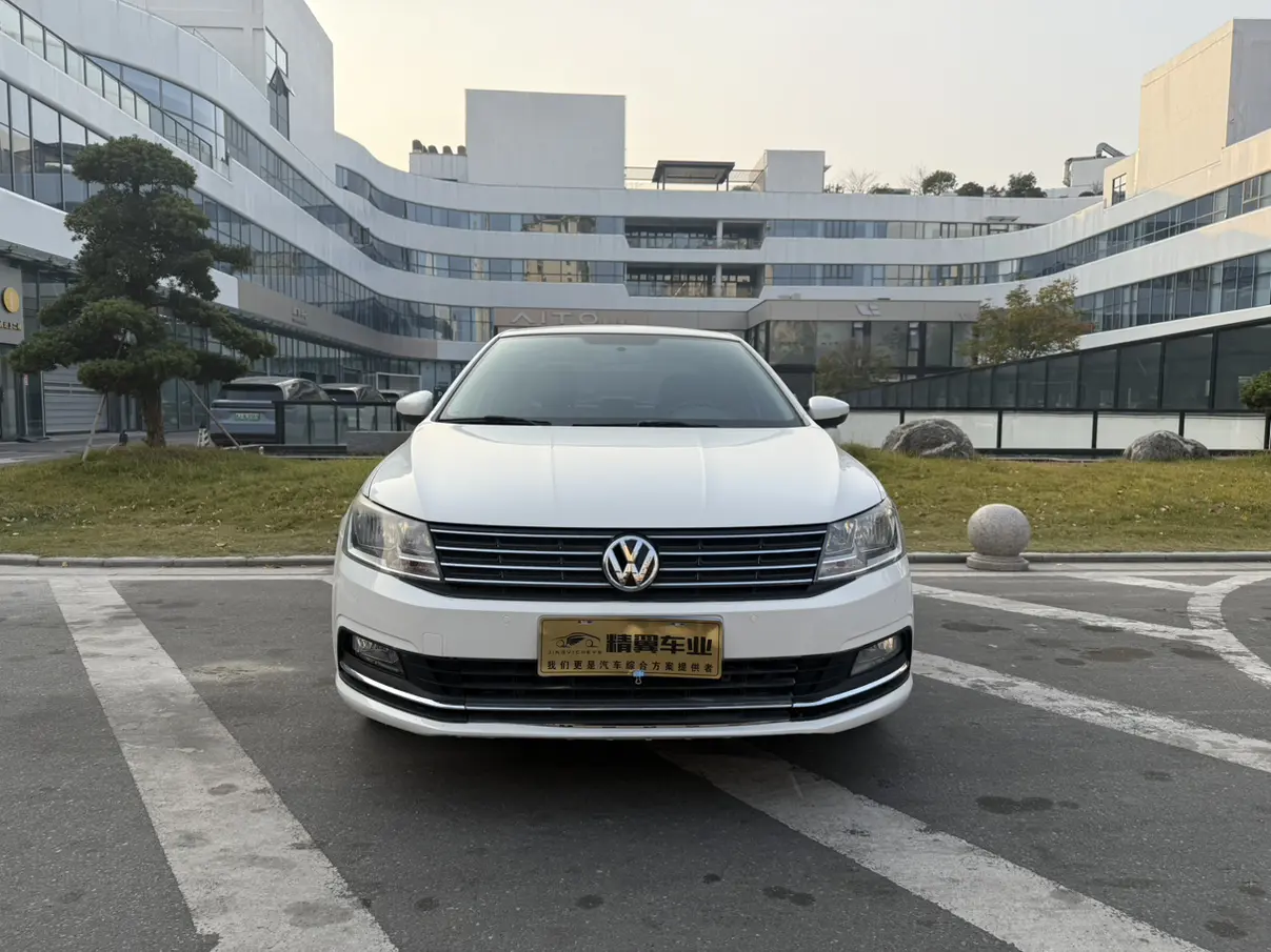 Volkswagen Lavida  из Китая