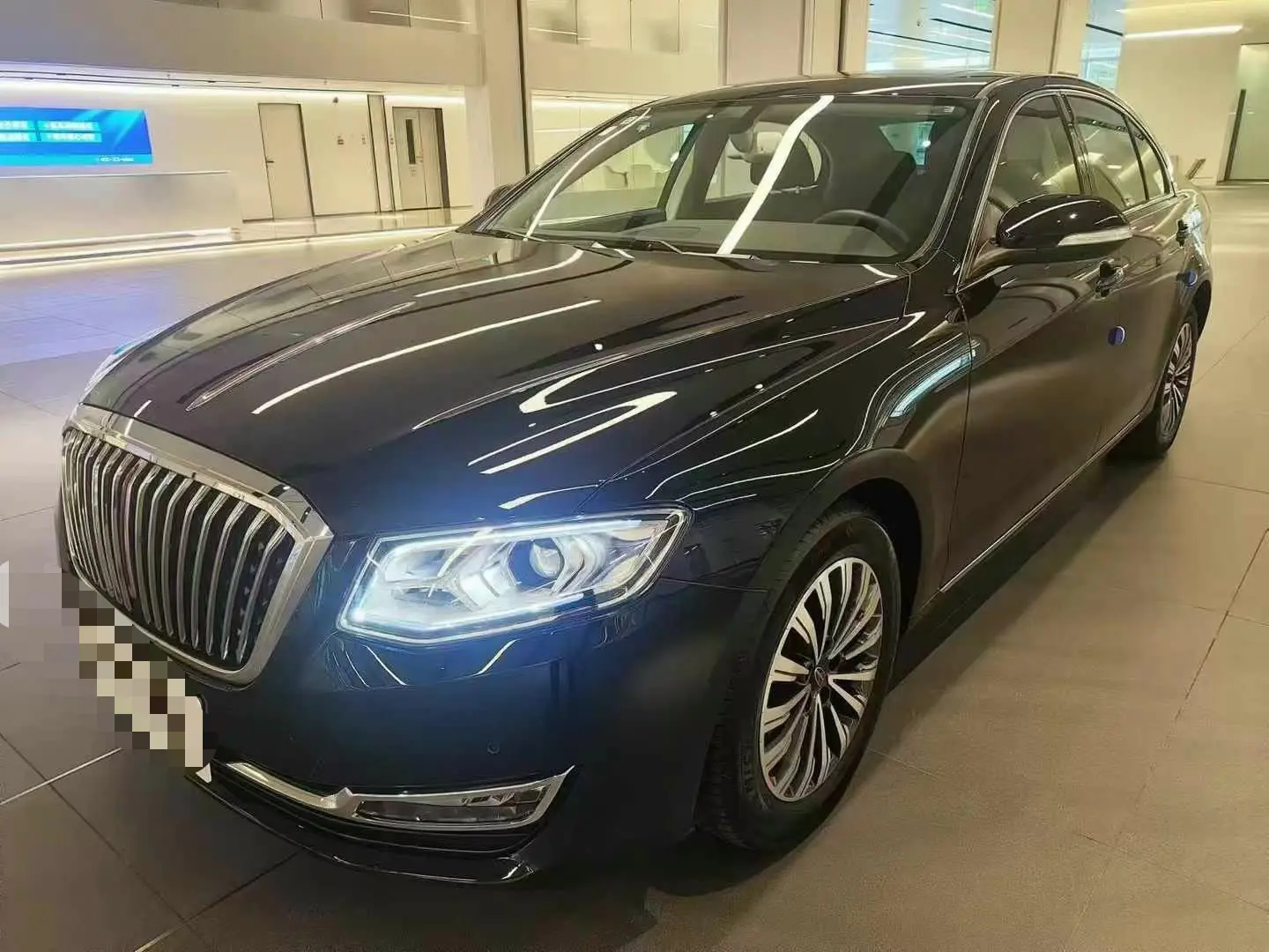 Hongqi H7  из Китая