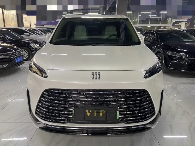 Buick GL8 PHEV  из Китая