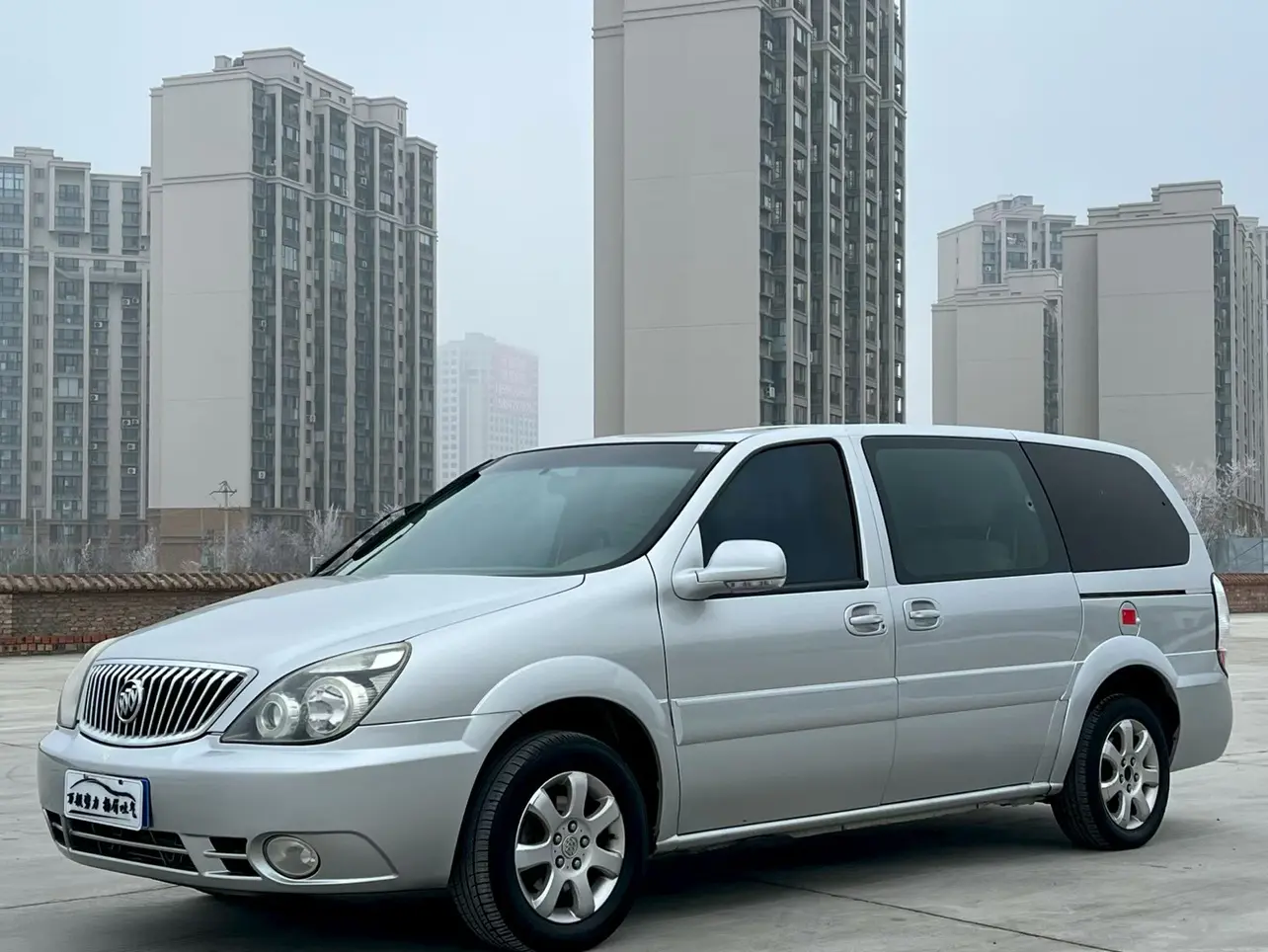 Buick GL8  из Китая