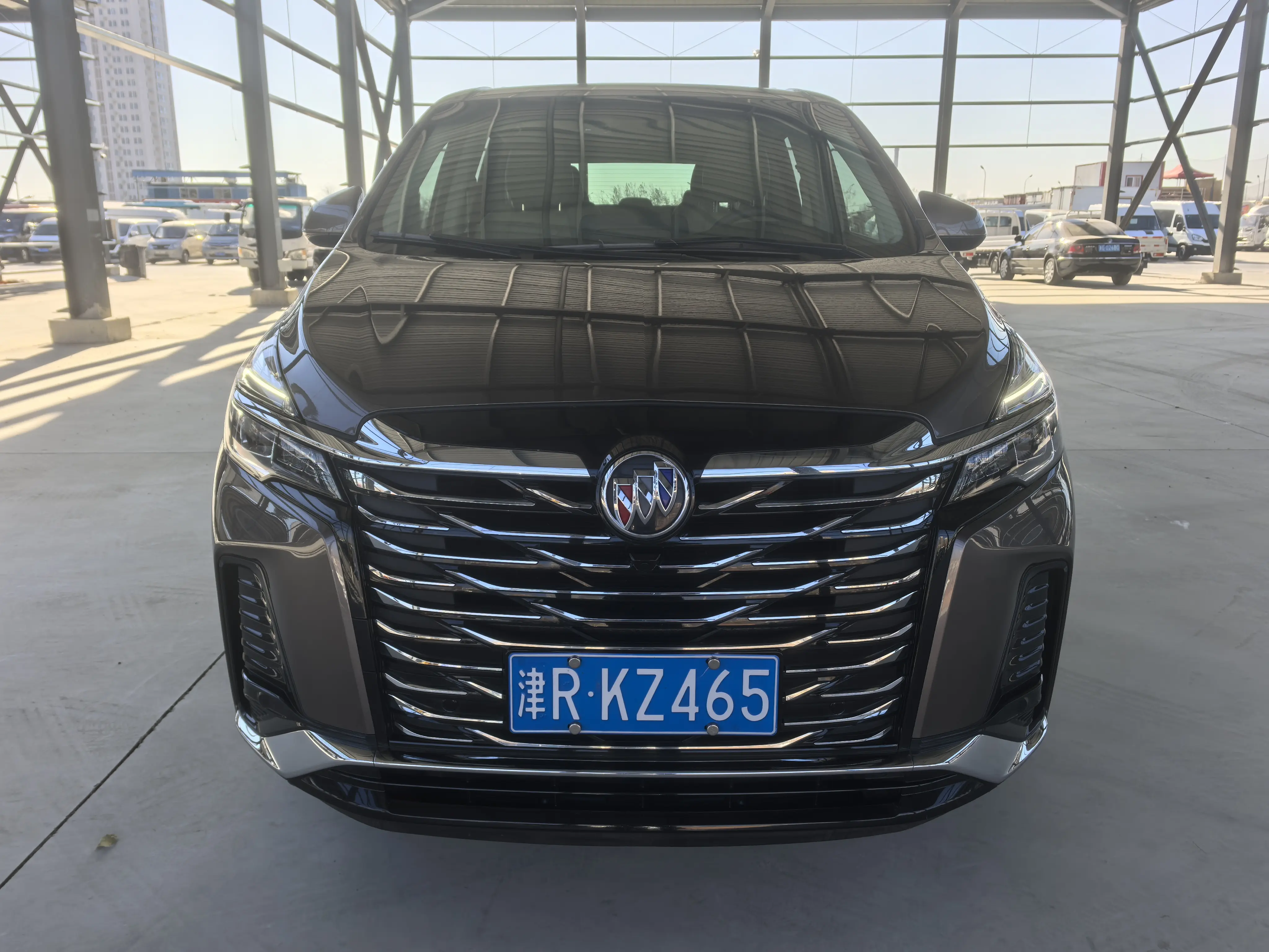 Buick GL8  из Китая