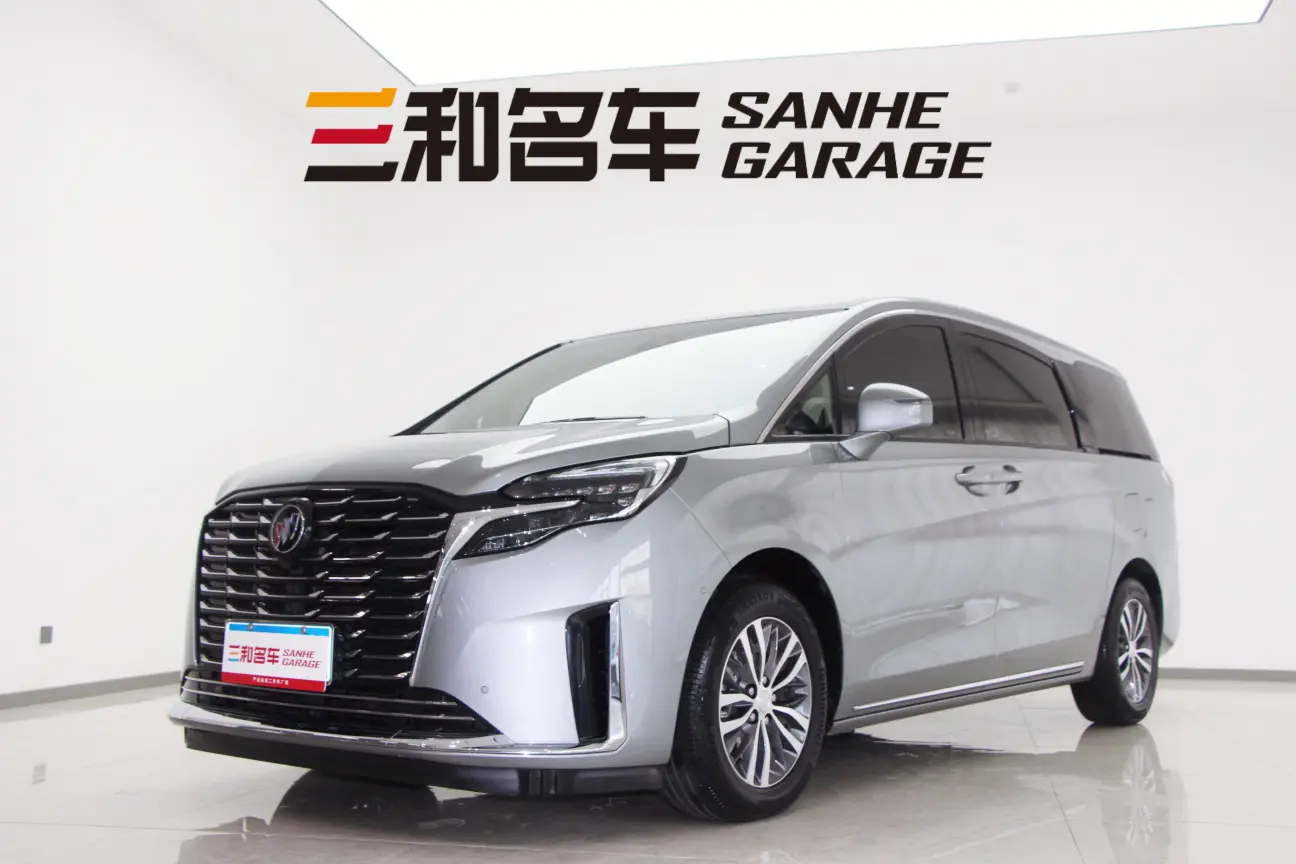 Buick GL8  из Китая