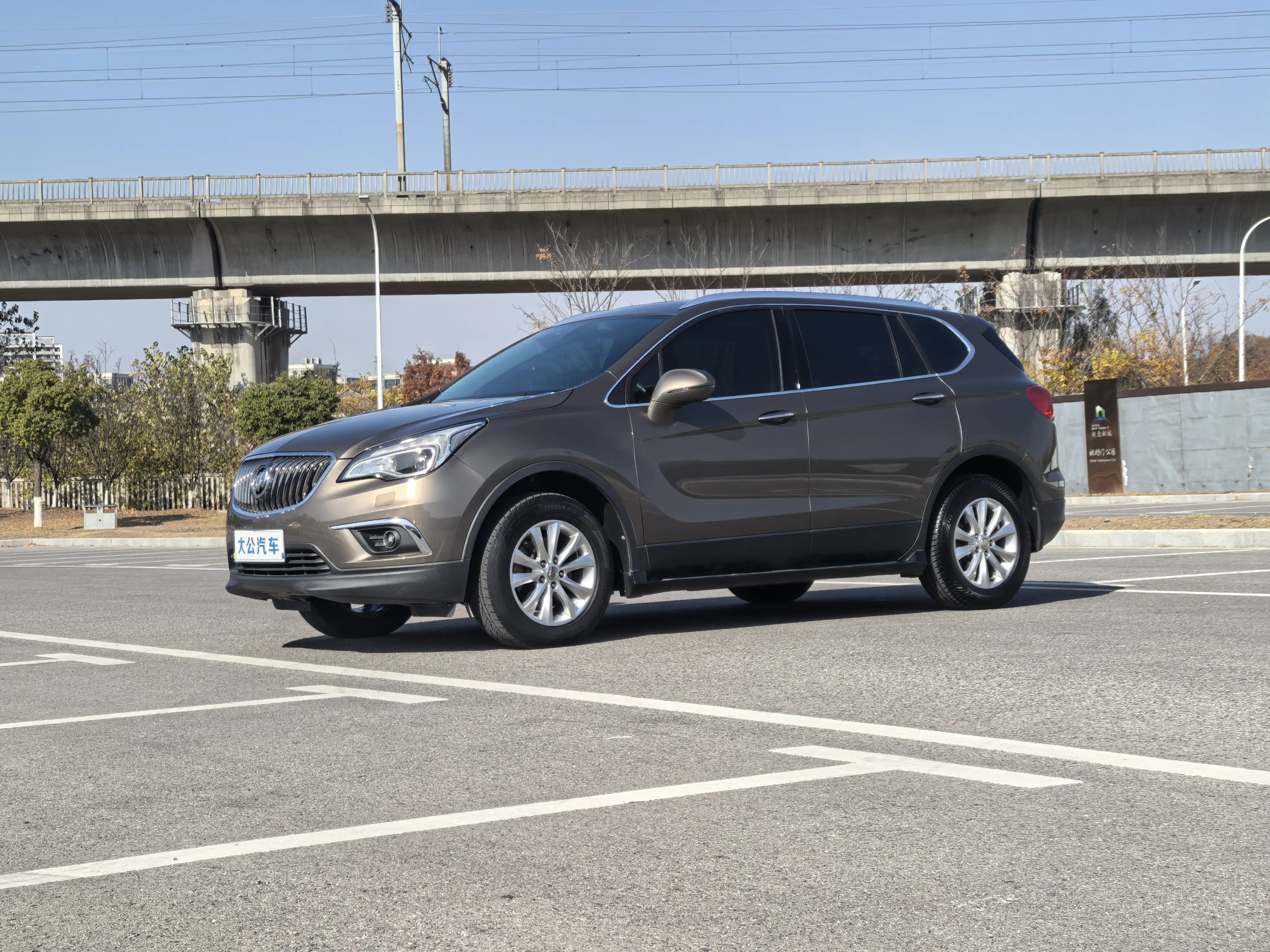 Buick Envision  из Китая