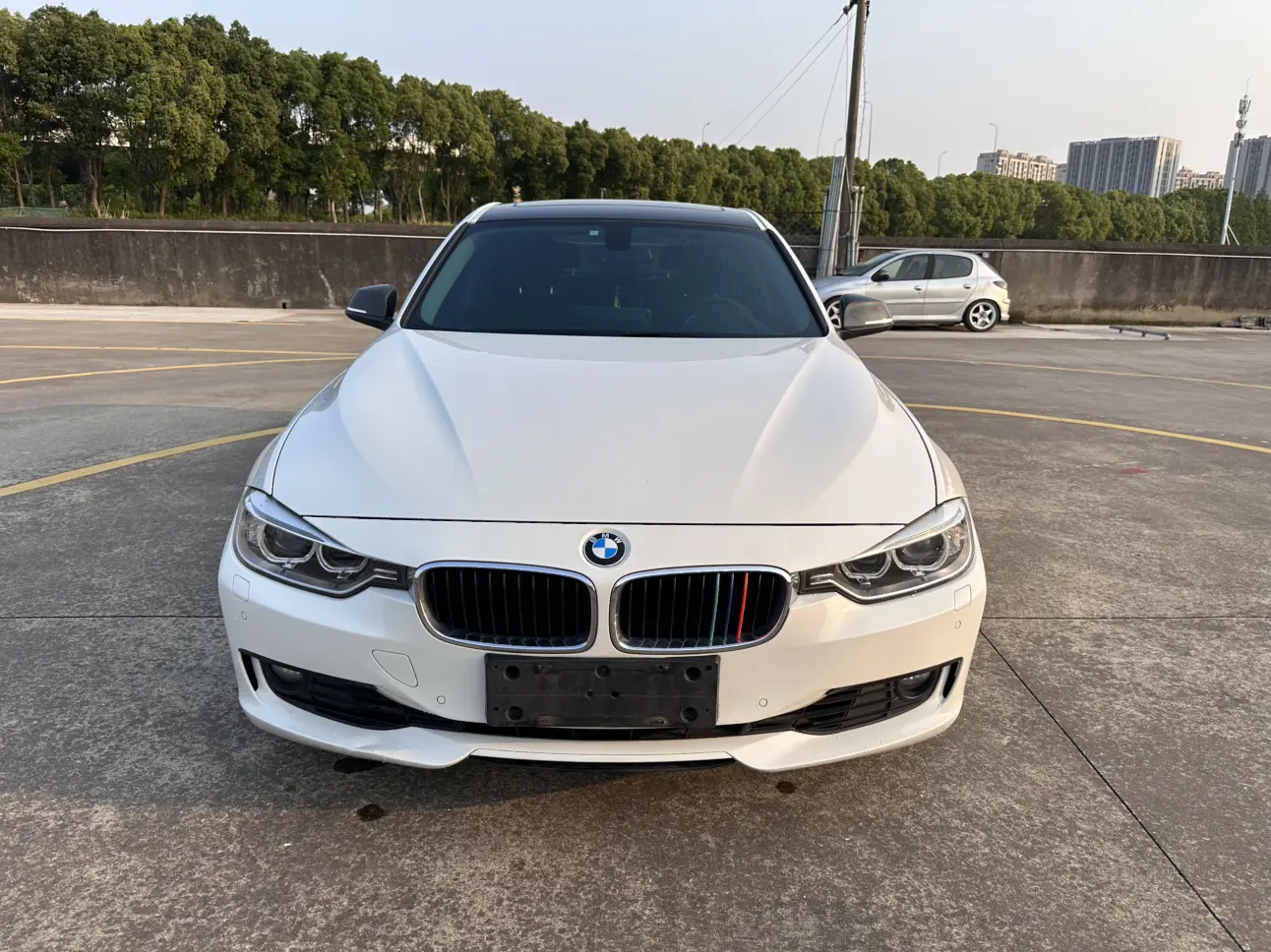 BMW 3 Series  из Китая