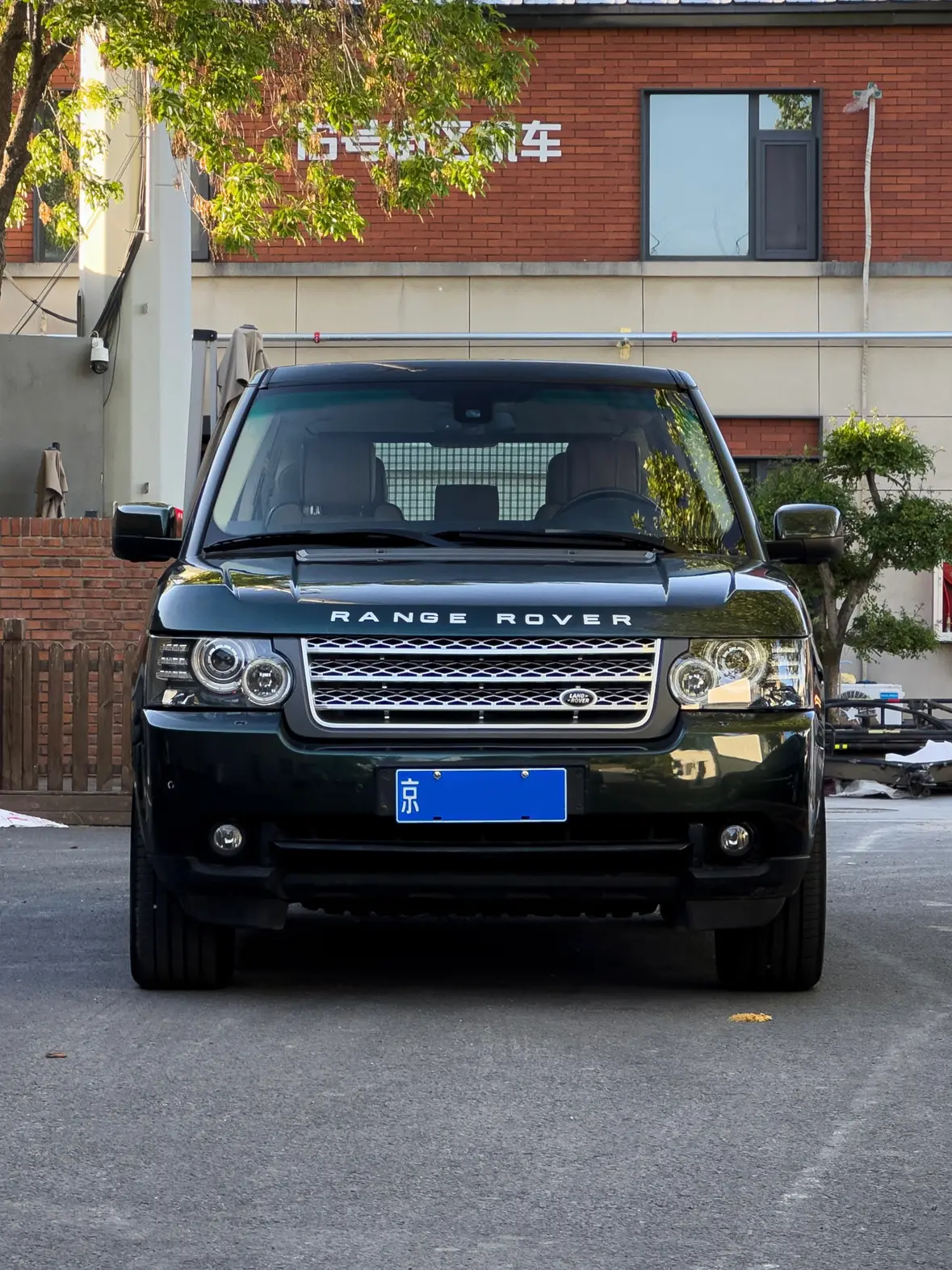 Land Rover Range rover  из Китая