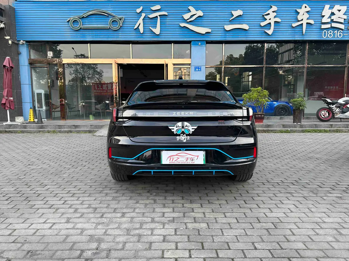 ZEEKR 001  из Китая