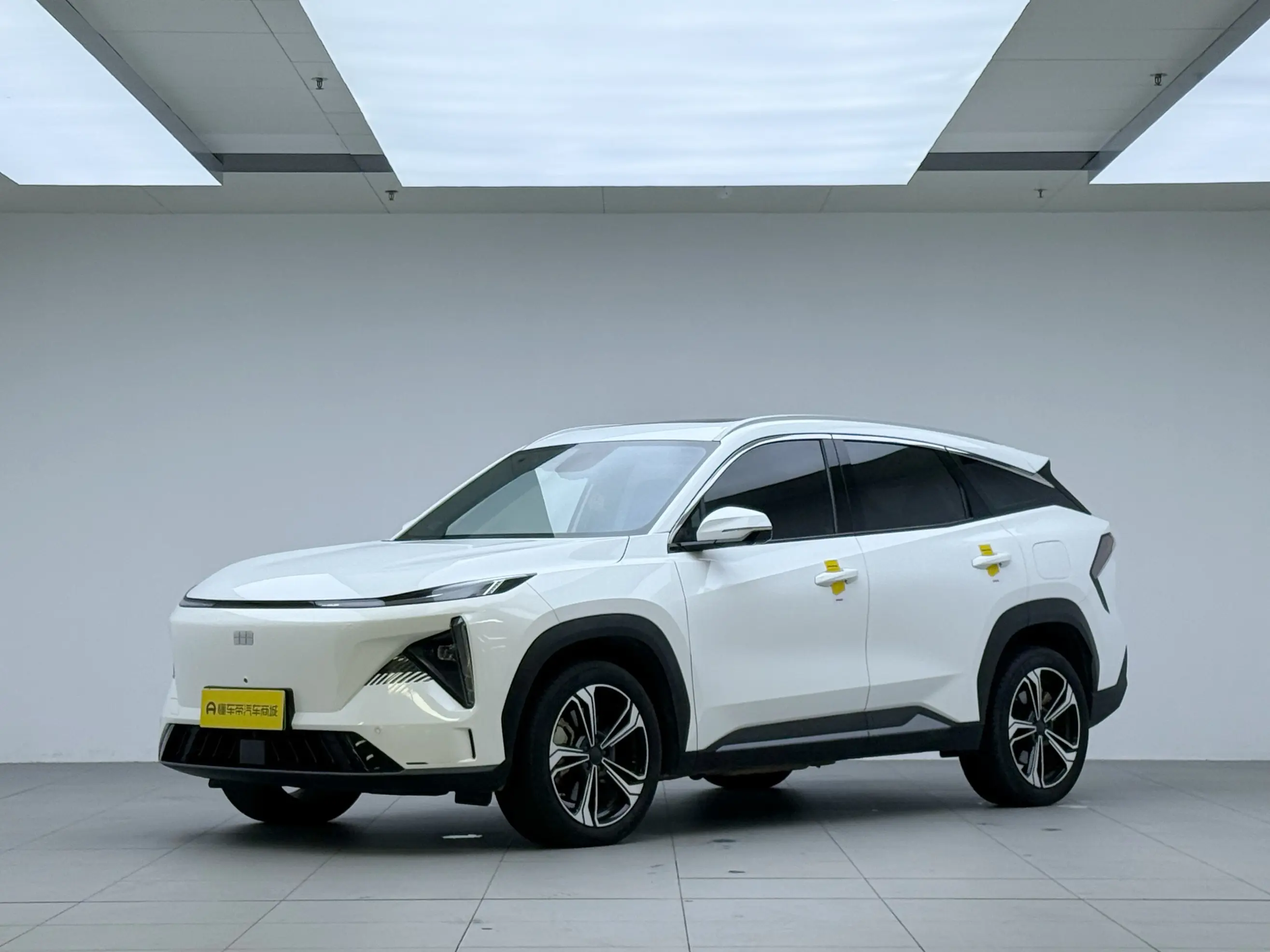 Geely Galaxy L7  из Китая