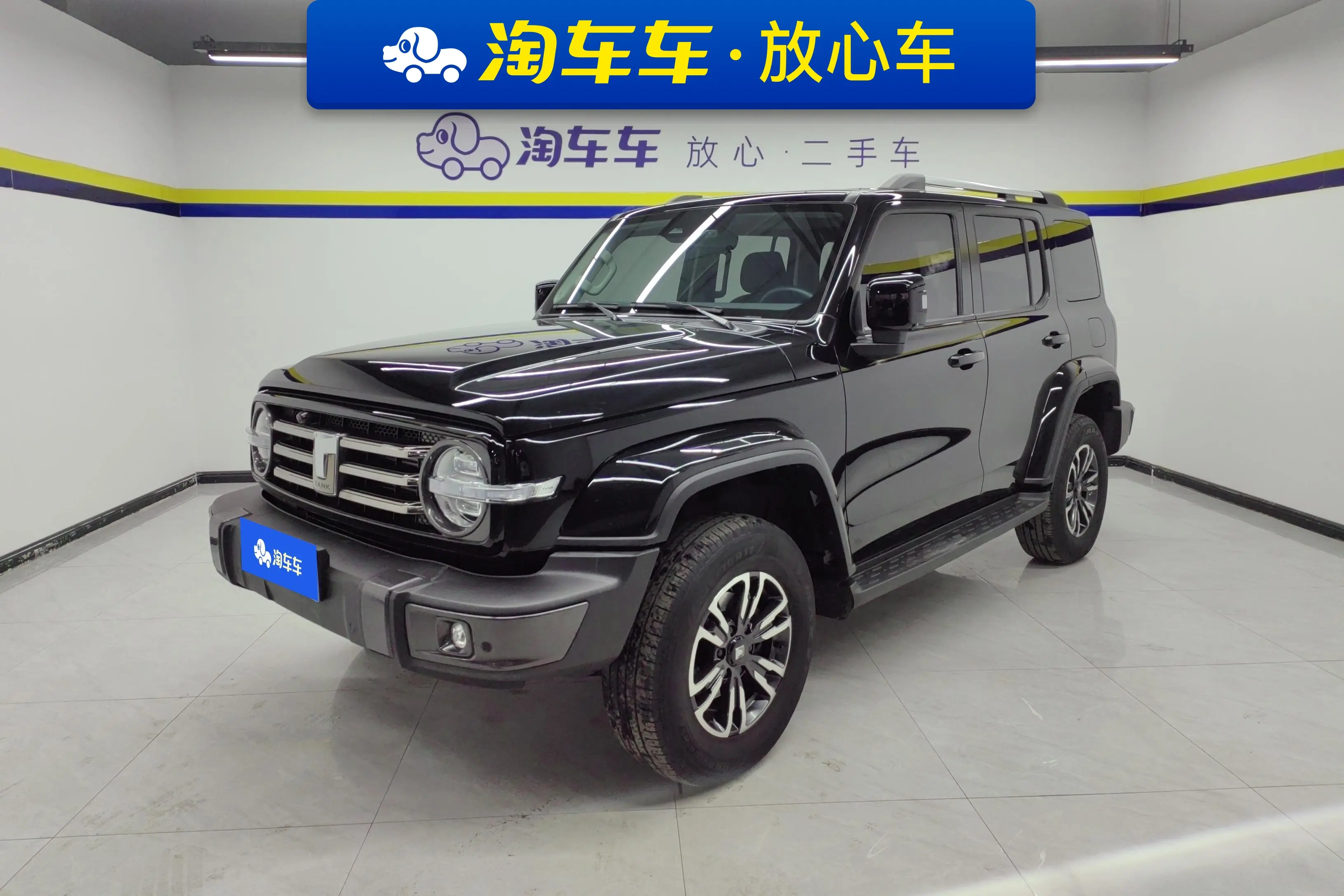 Tank 300  из Китая