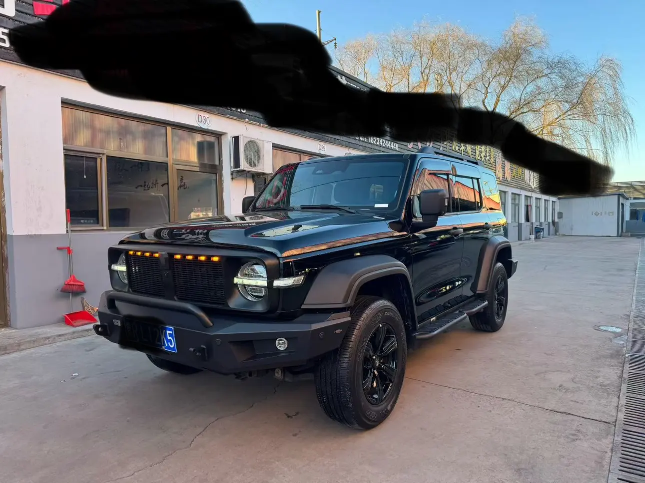 Tank 300  из Китая