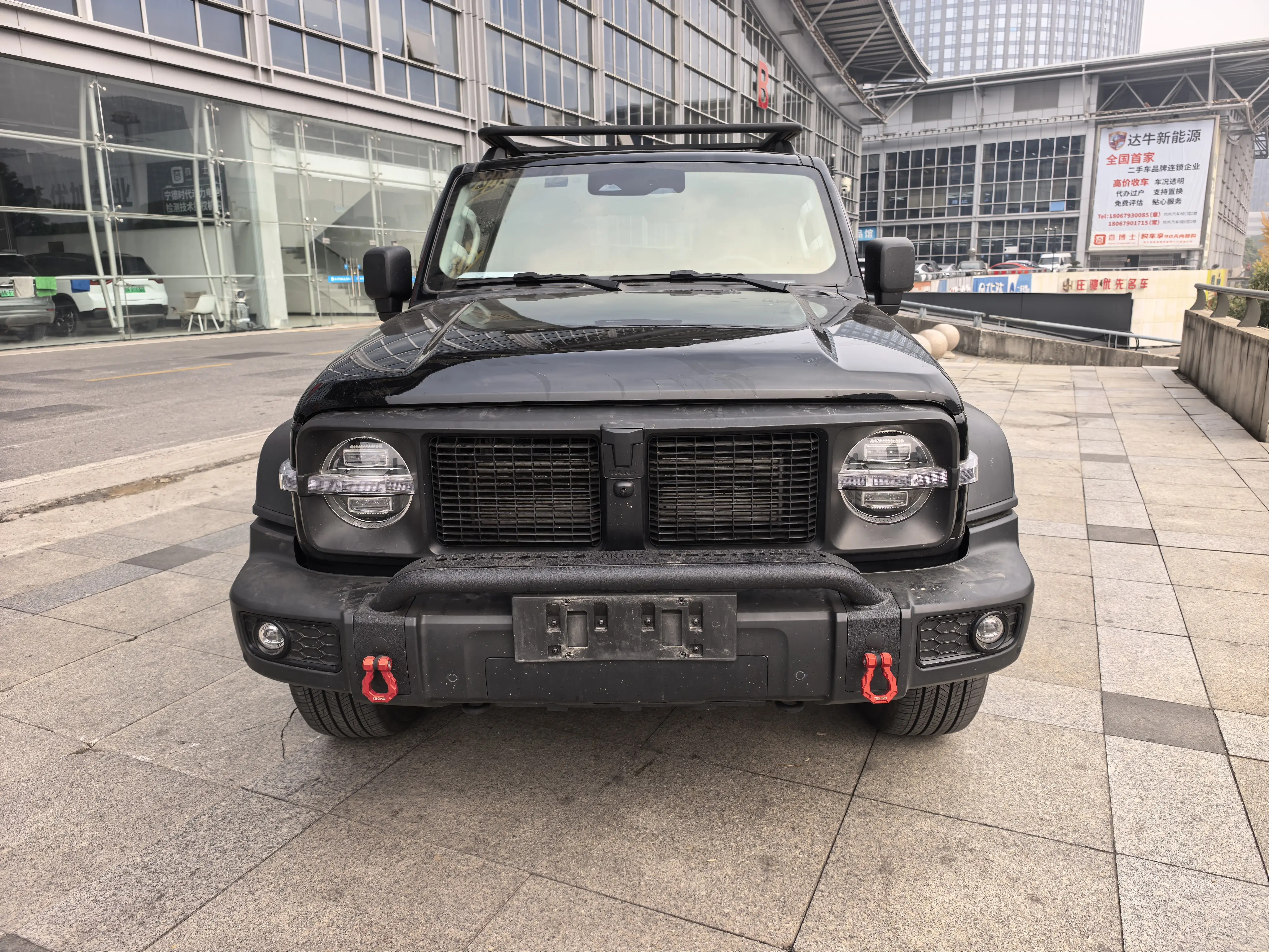 Tank 300  из Китая