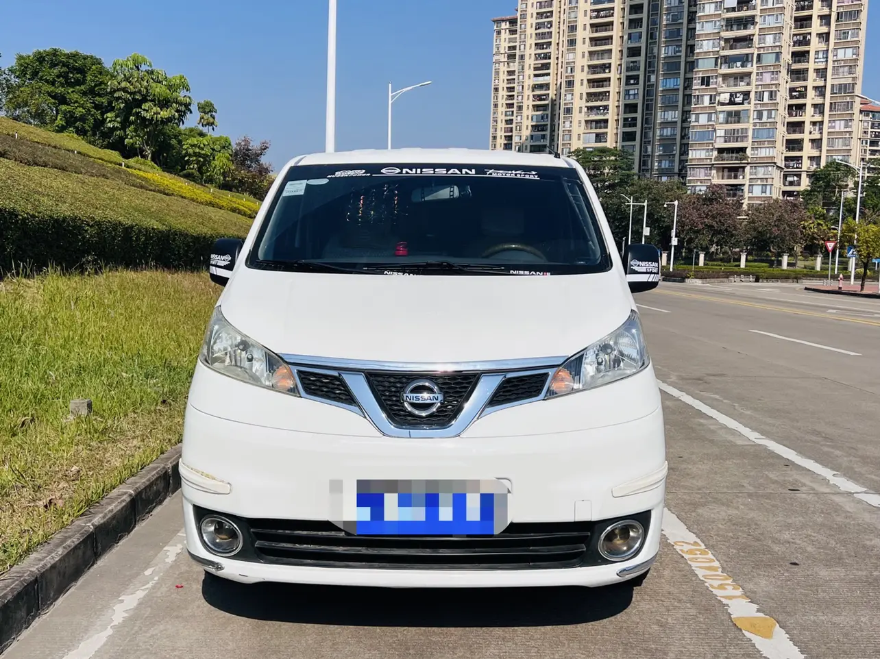 Nissan NV200  из Китая