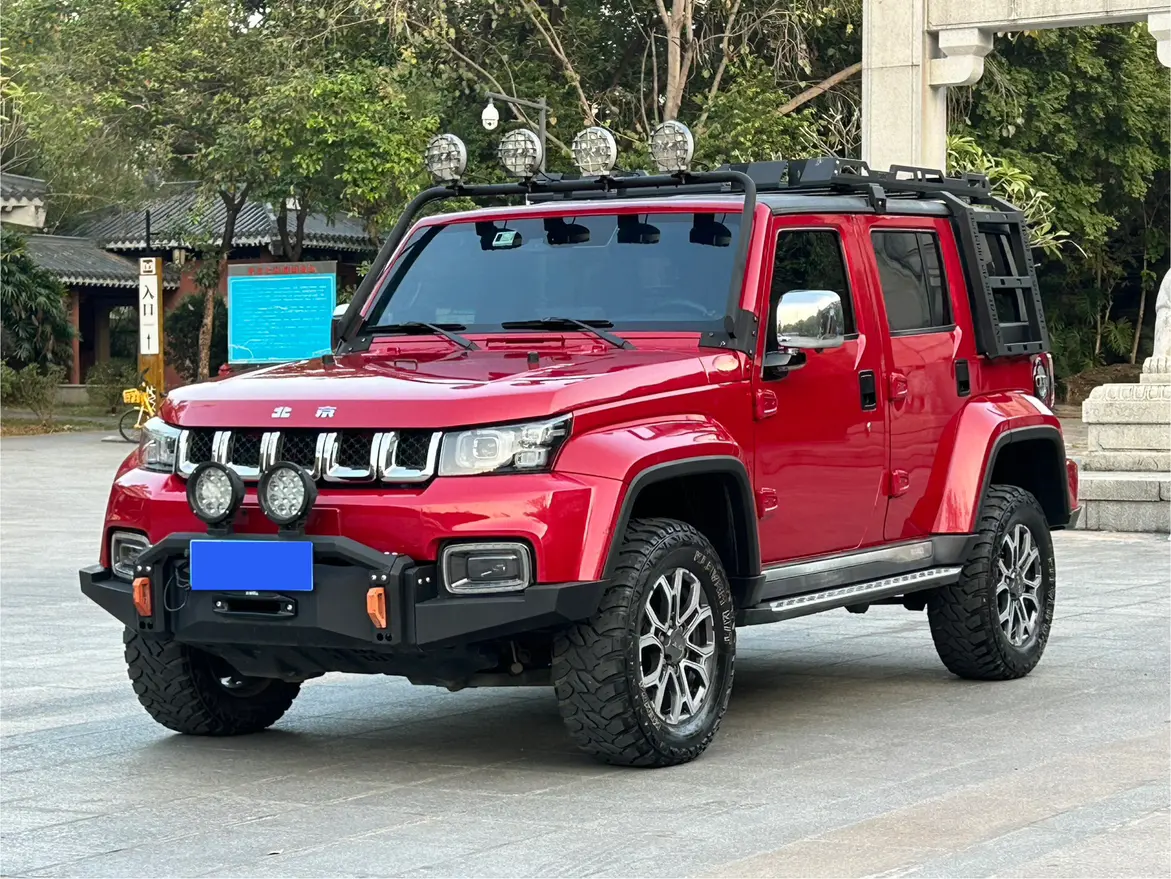 BAIC Beijing Off-road BJ40  из Китая