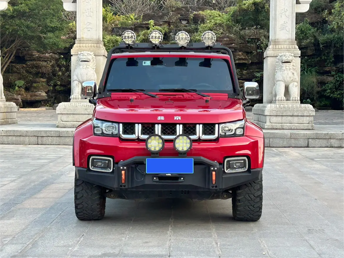 BAIC Beijing Off-road BJ40  из Китая