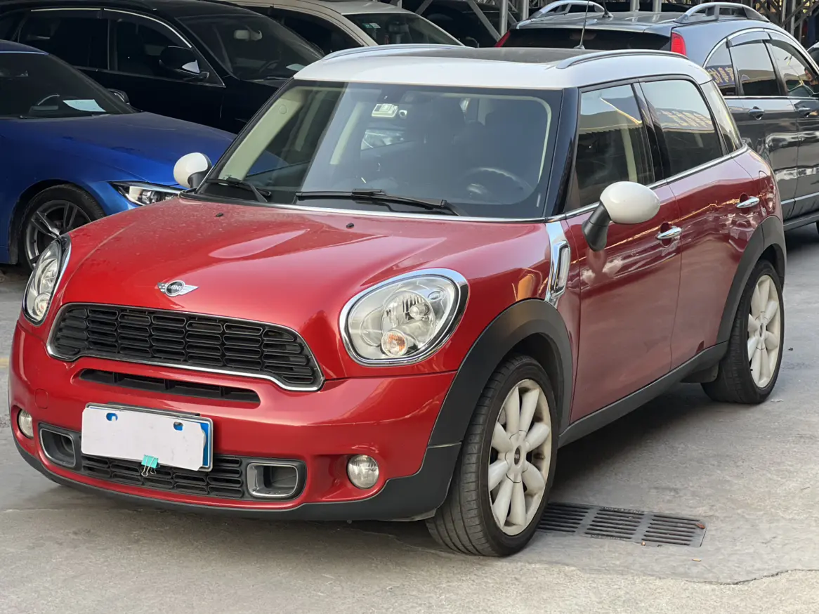 MINI COUNTRYMAN  из Китая
