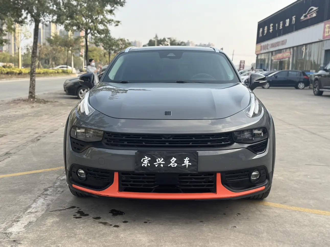 Lynk & Co 02  из Китая